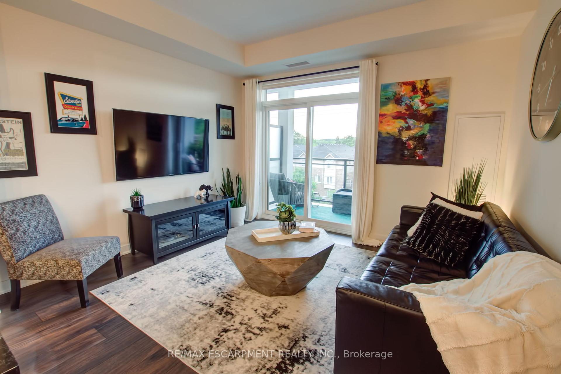 1 Bedroom Condo at 320 Plains, Burlington For sale