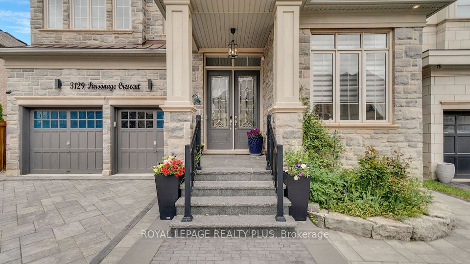 3129 Parsonage Crescent, Oakville, ON L6H 0T9