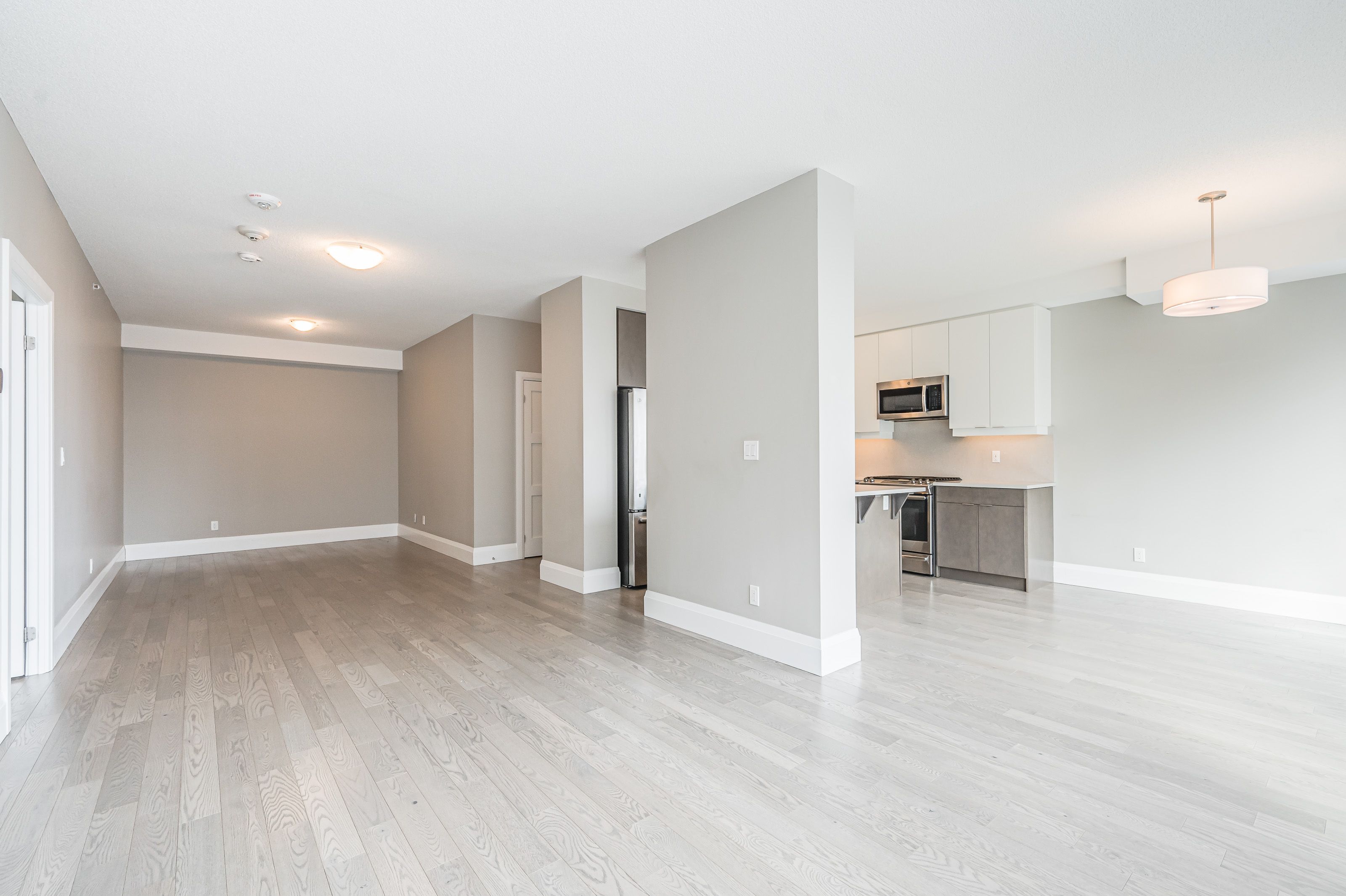 63 Arthur Street S 801