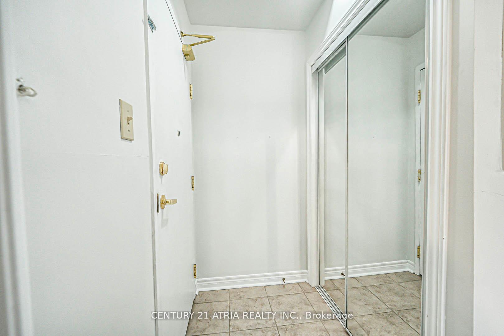 2 Bedrooms Condo at 9944 Keele, Vaughan For sale