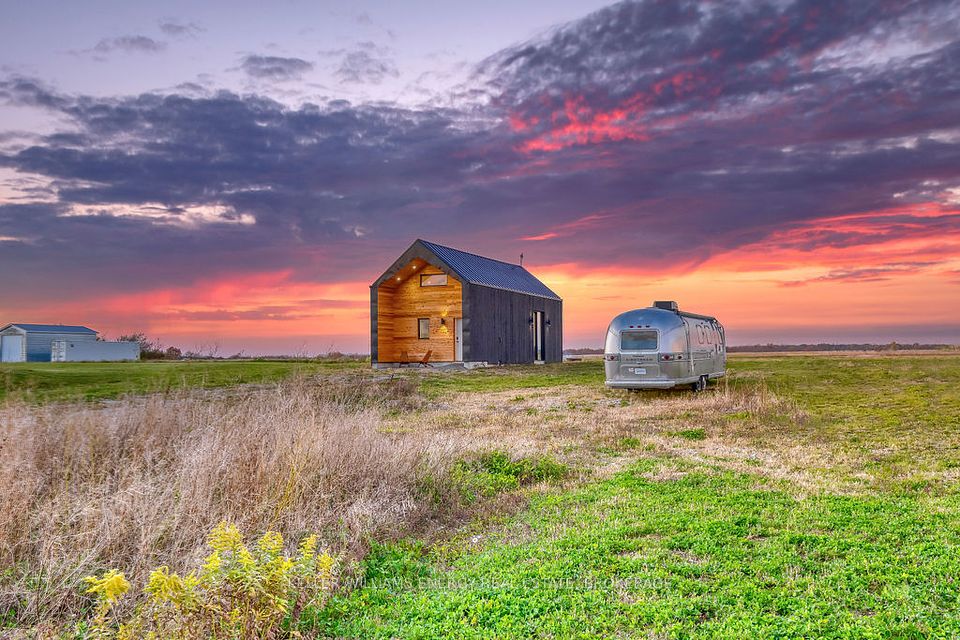 320 County Rd 20 Road, Prince Edward County, ON K0K 3L0