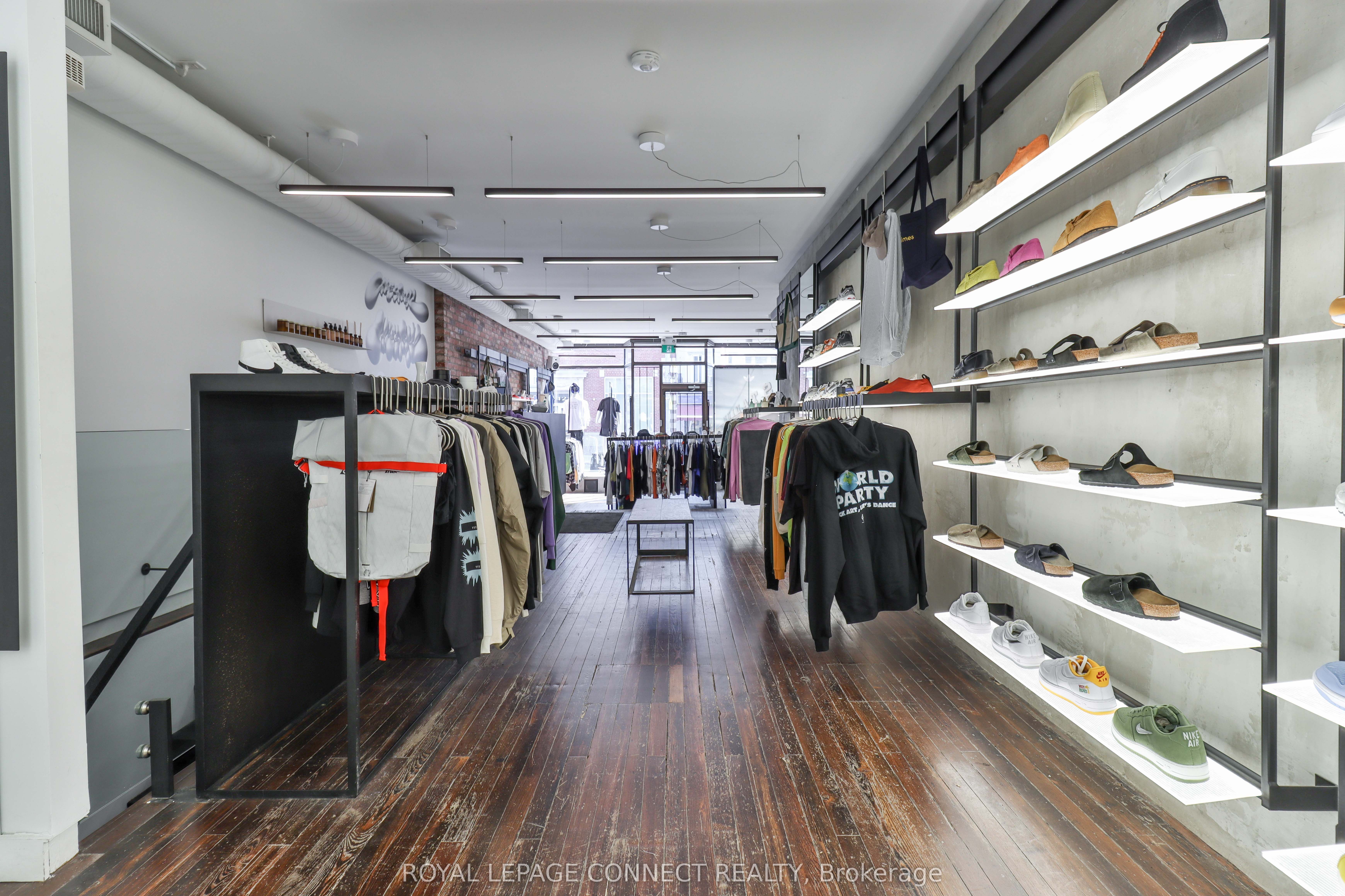 406 Roncesvalles Avenue, #Main