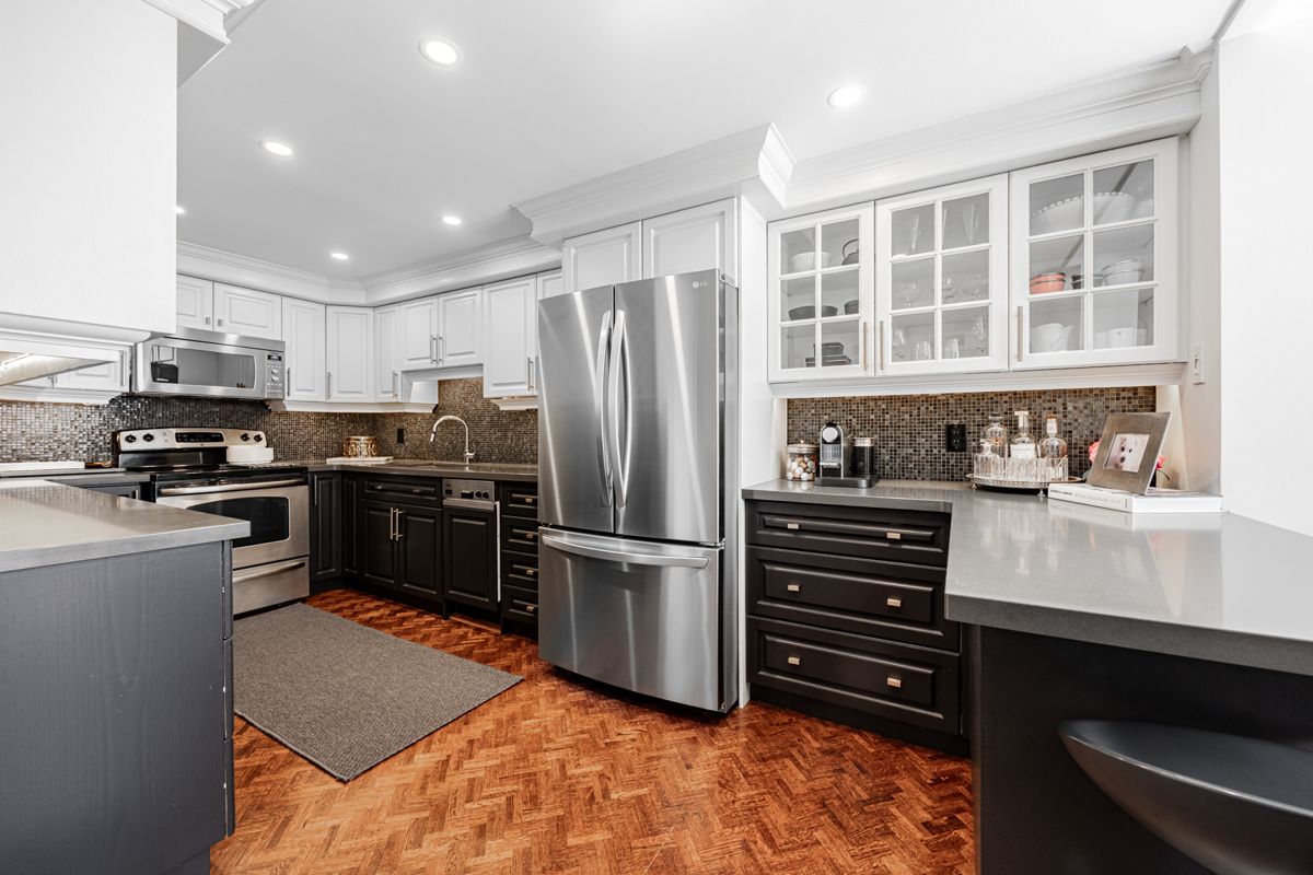 105 Heath Street W 1