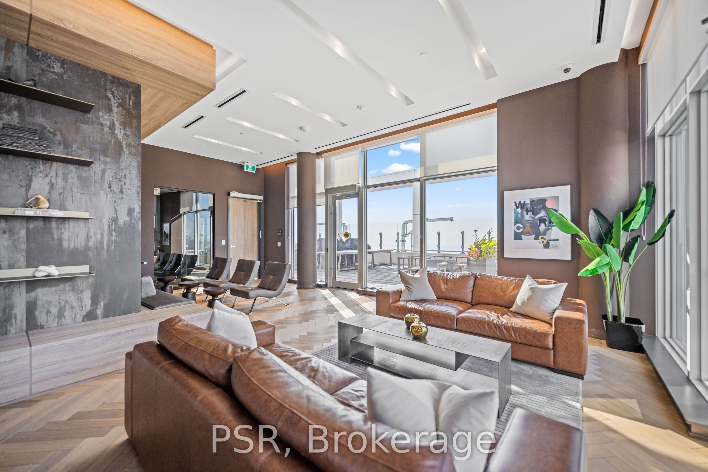 11 Ordnance Street, #1111