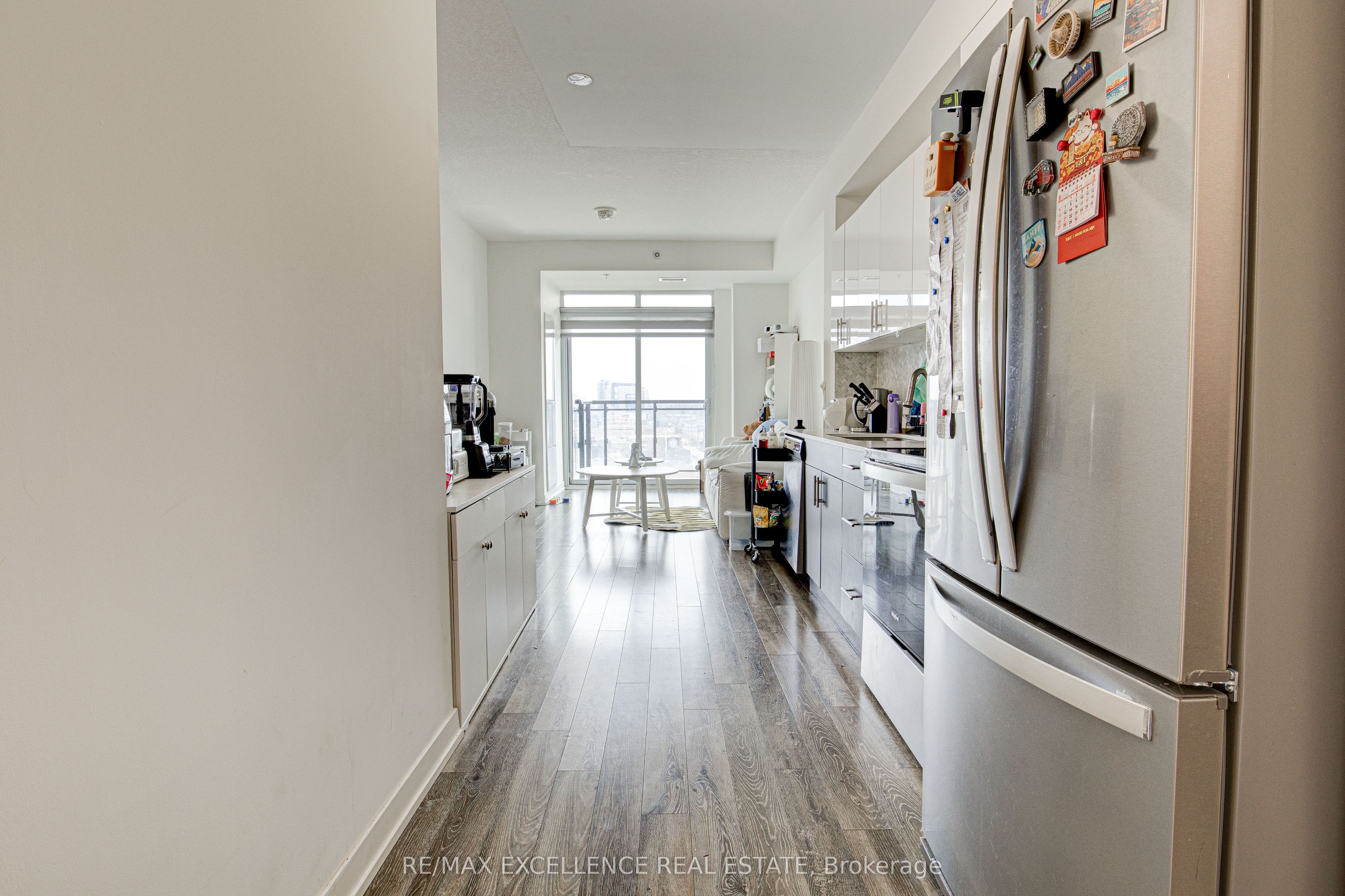128 King Street N, #1402