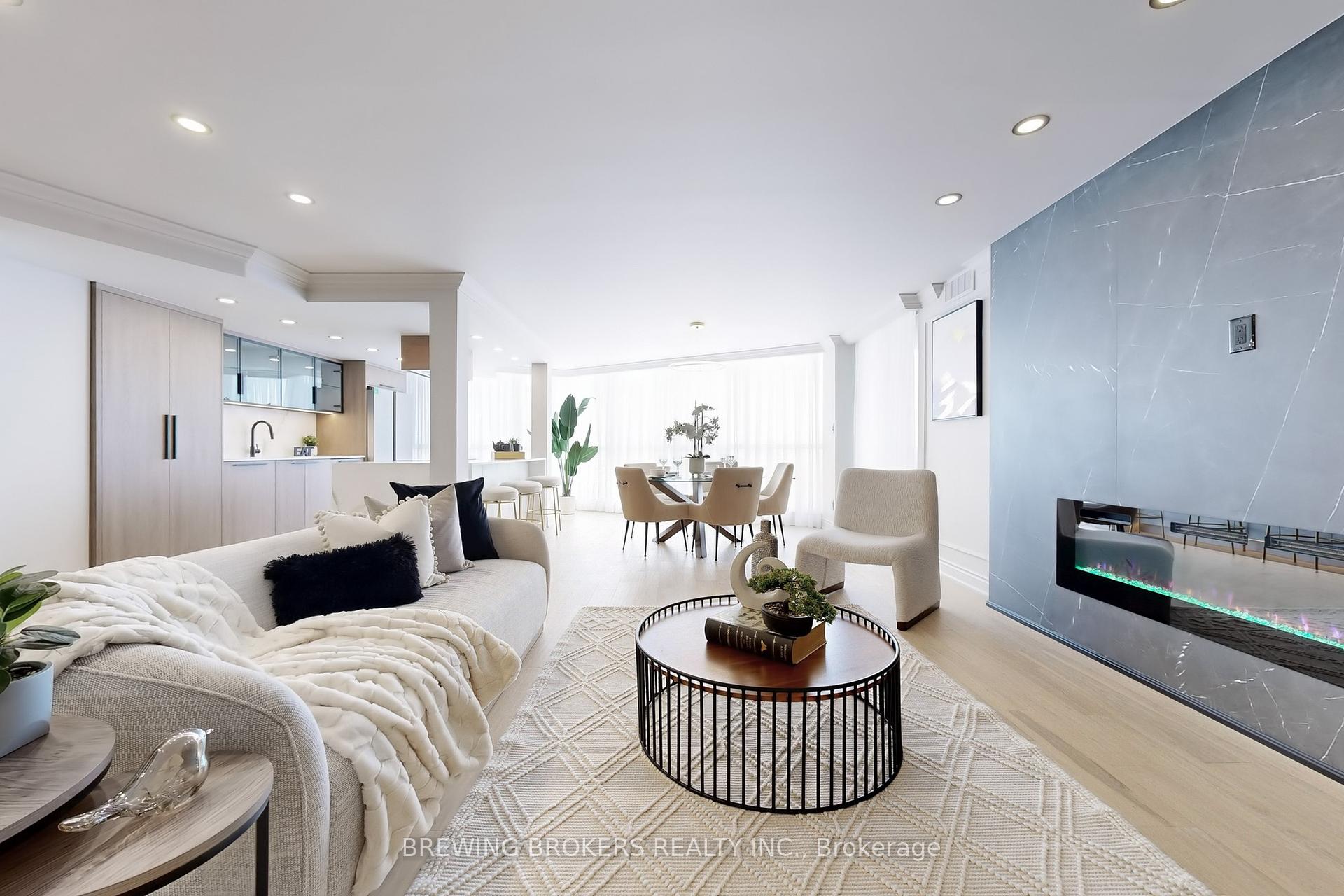 2 Bedrooms Condo at 85 Skymark, Toronto For sale