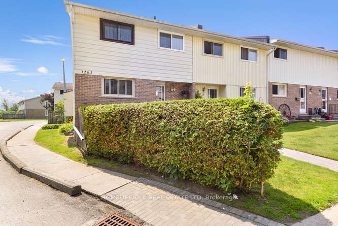 #18 - 1263 Millwood Avenue, Brockville, ON K6V 6J4
