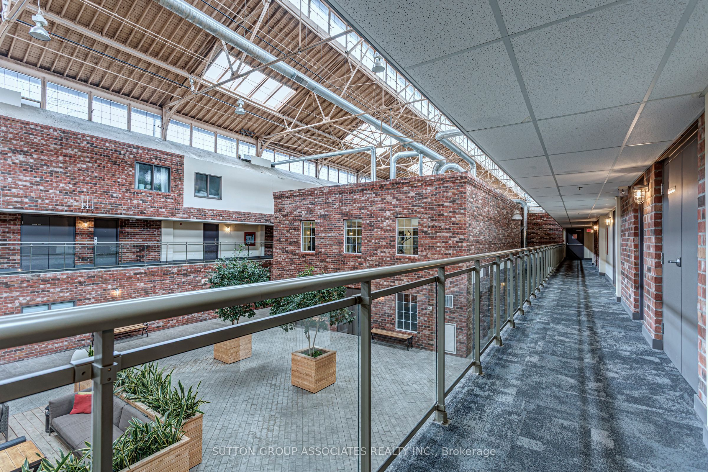 1100 Lansdowne Avenue, #333