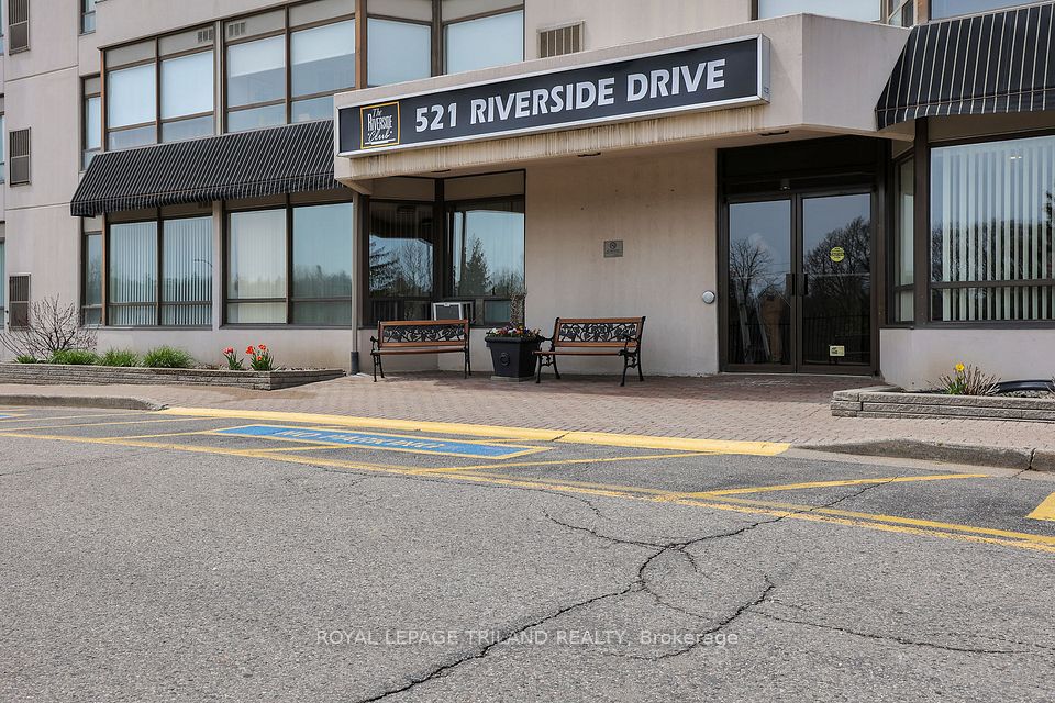 #415 - 521 RIVERSIDE Drive, London North, ON N6H 5E2
