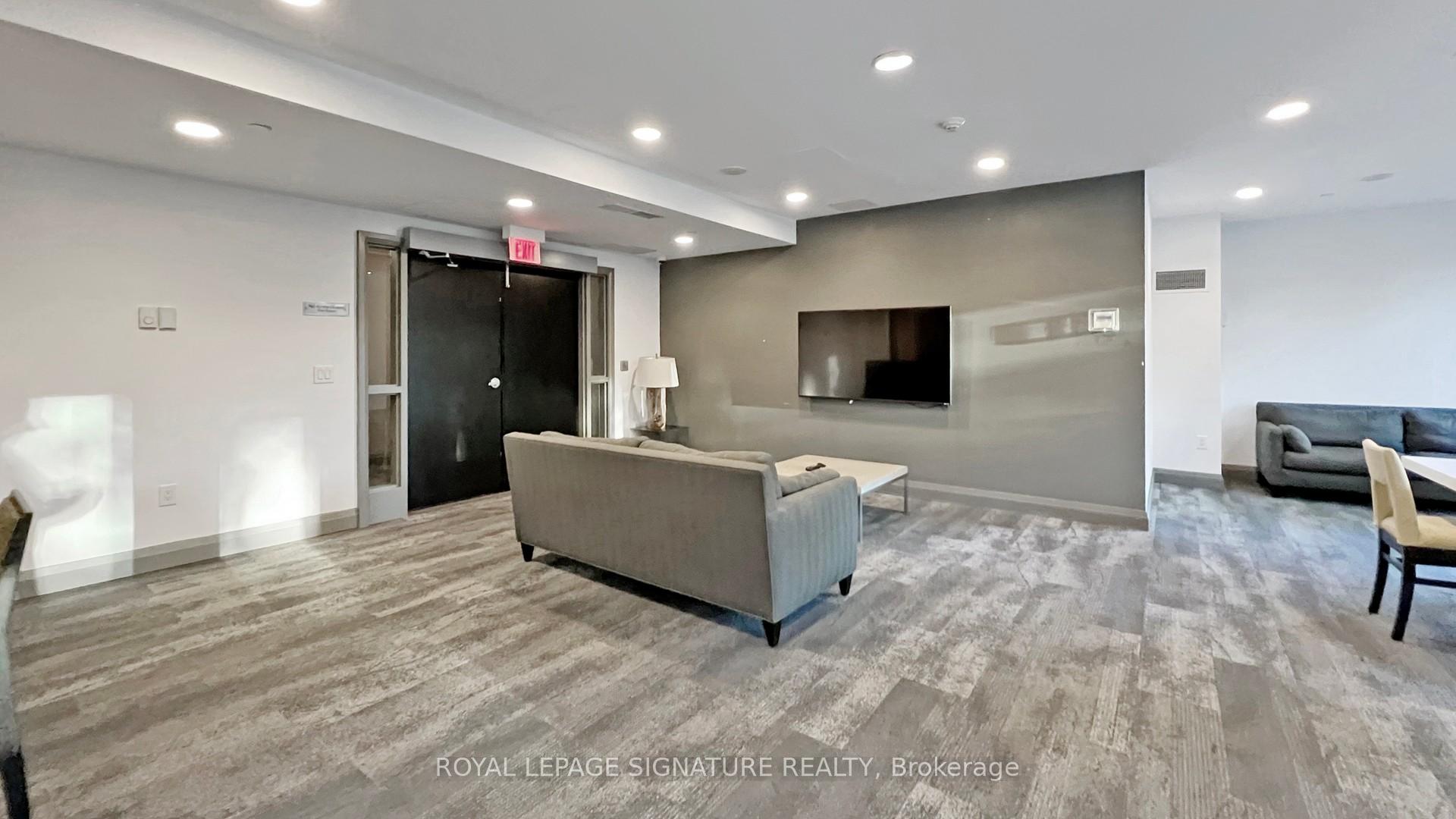 2 Bedrooms Condo at 25 Cole, Toronto For sale
