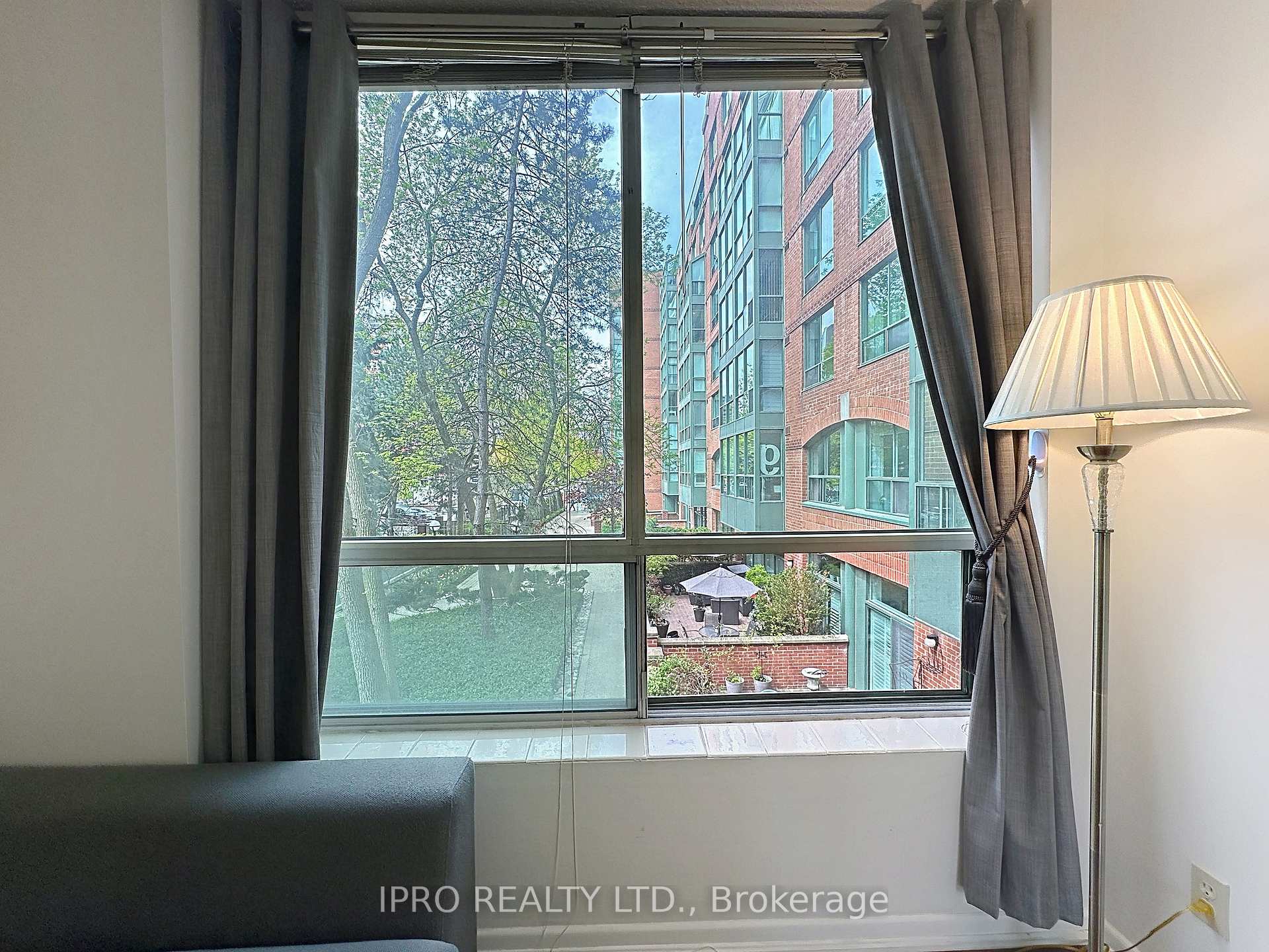 1 Bedroom Condo at 95 Prince Arthur, Toronto For sale