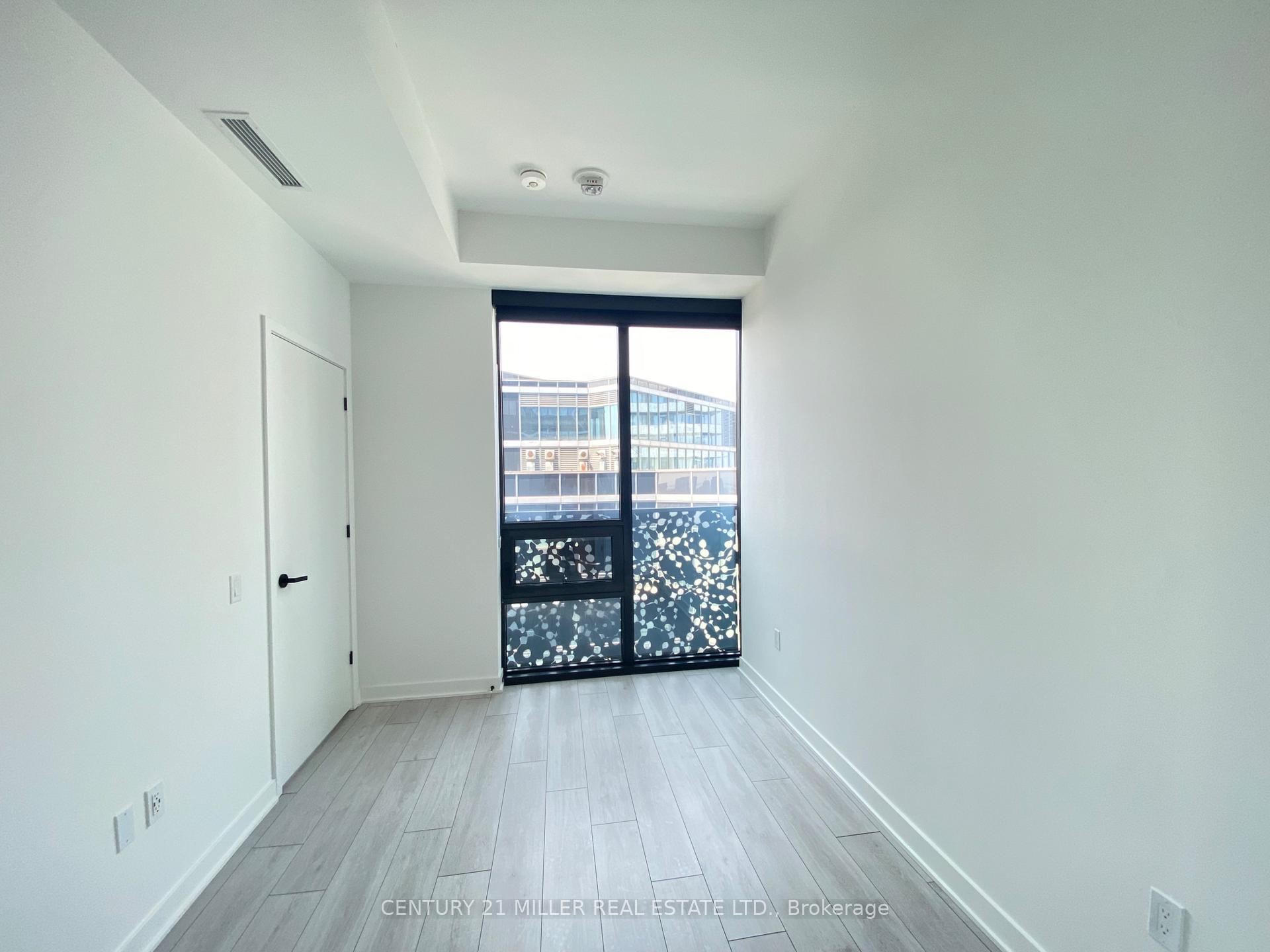 1 Bedroom Condo at 55 Charles, Toronto For sale