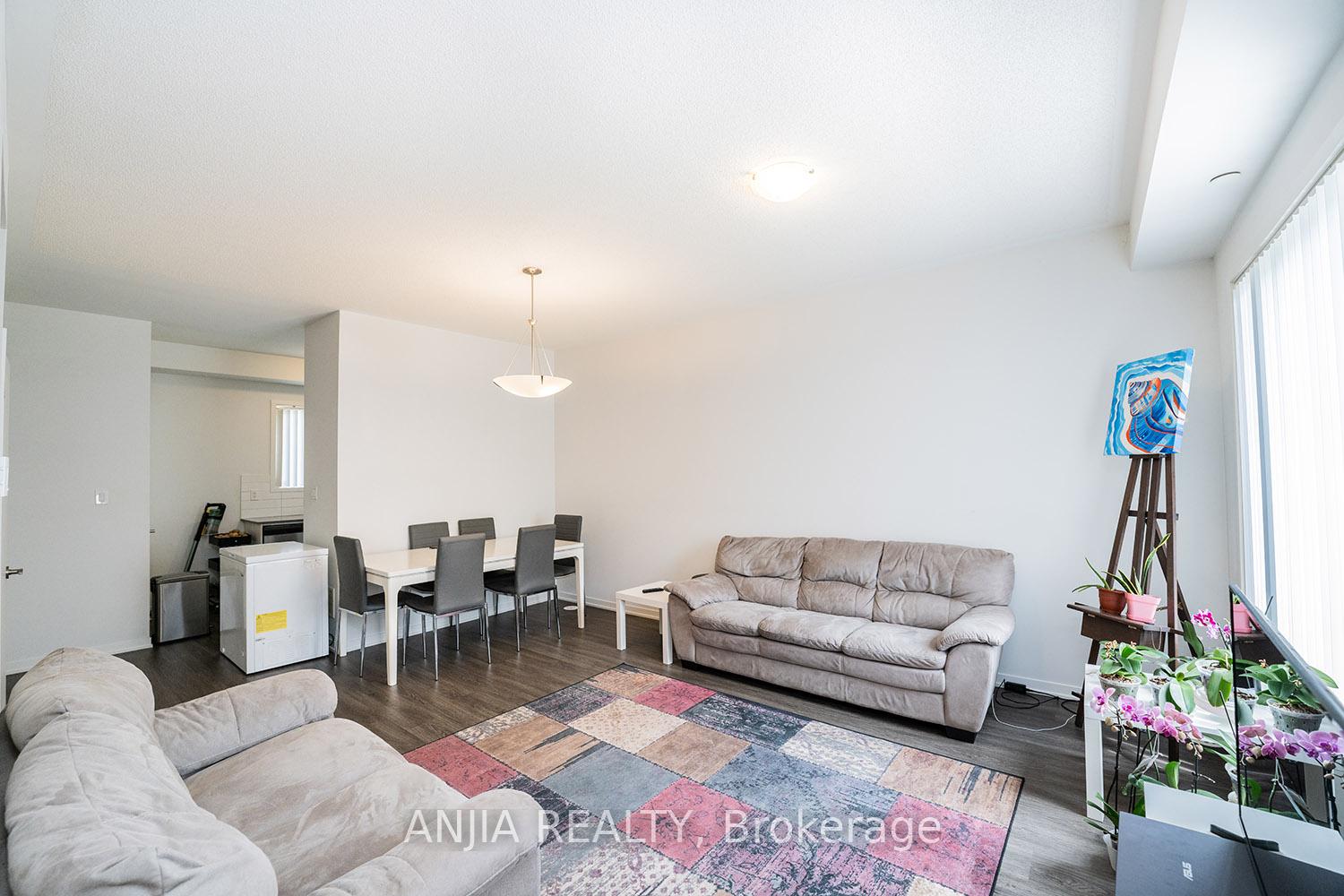 2 Bedrooms Condo at 235 Birmingham, Toronto For sale