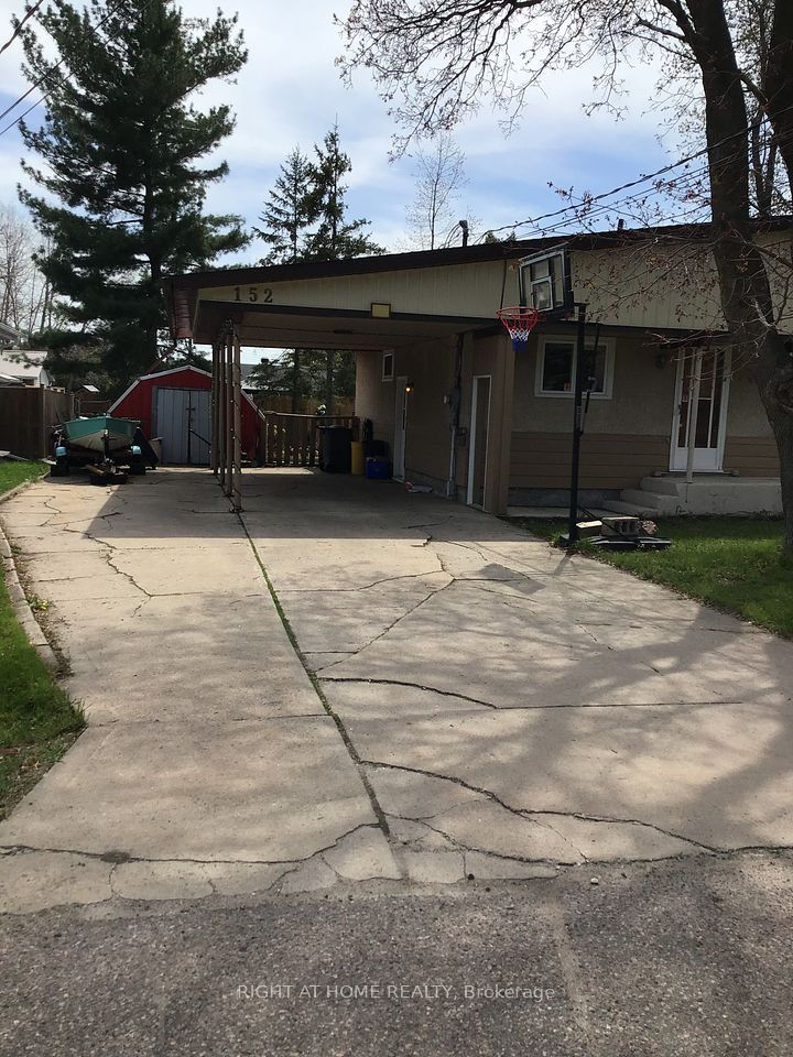 152 Laurier
