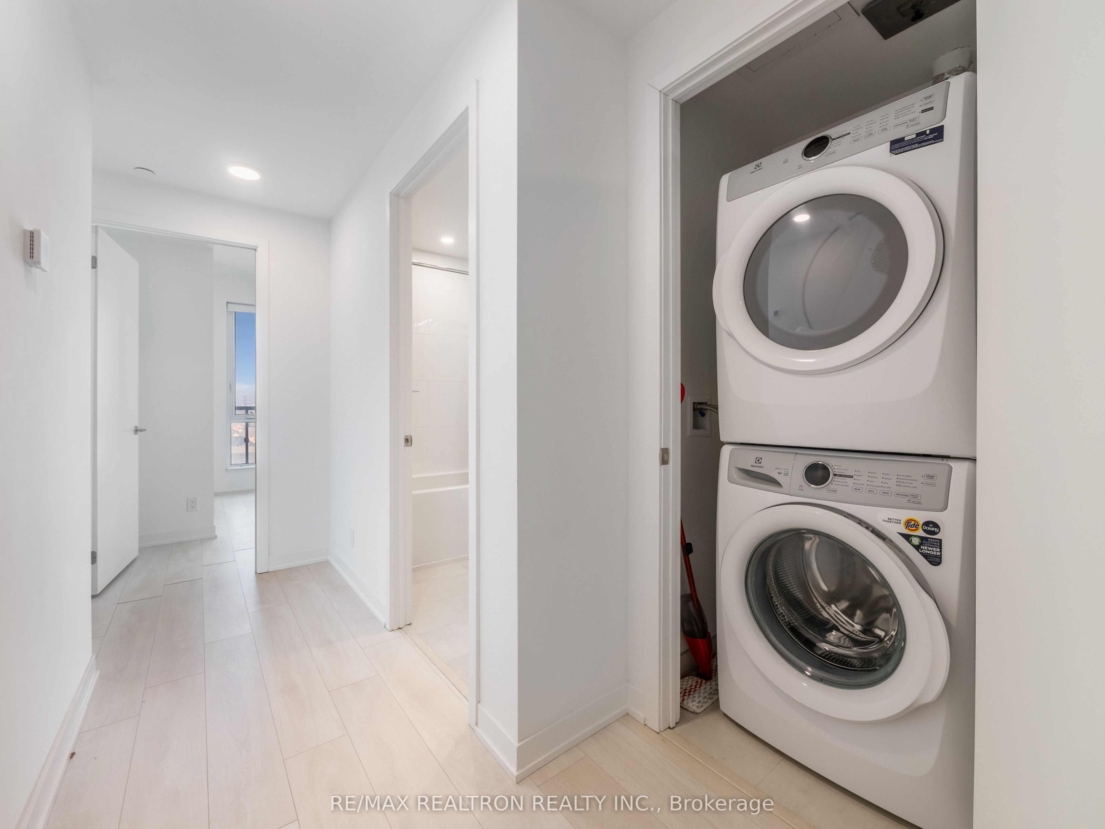 7950 Bathurst Street, #0911 Tower B