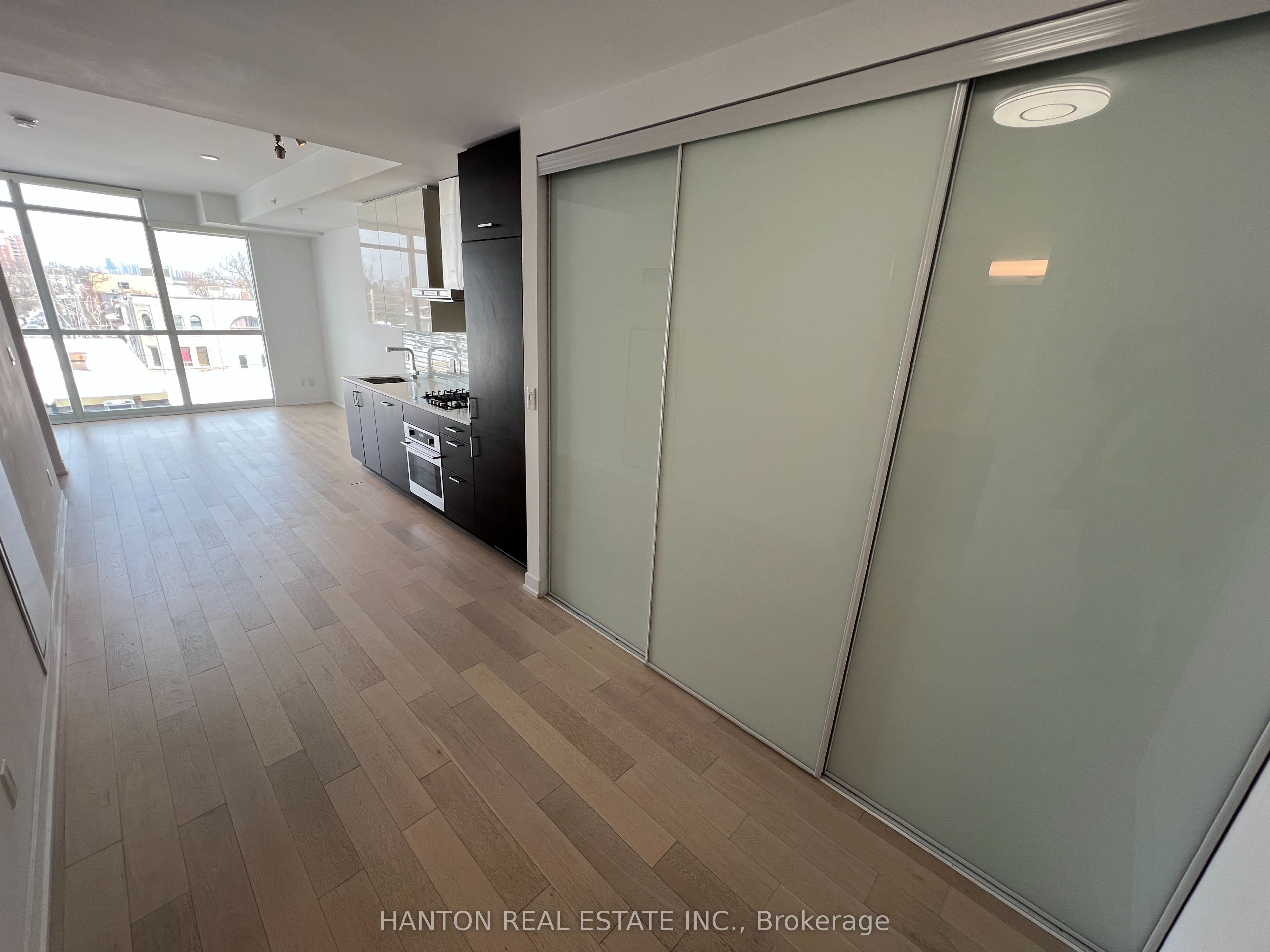 36 Howard Park Avenue, #506
