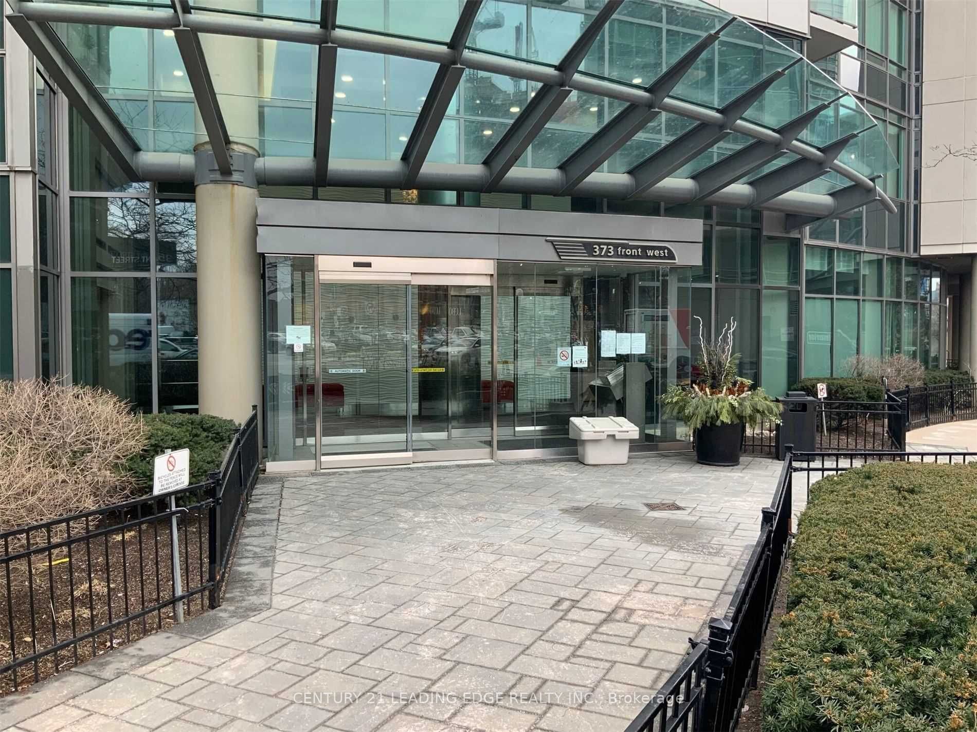 373 Front Street W, #3007