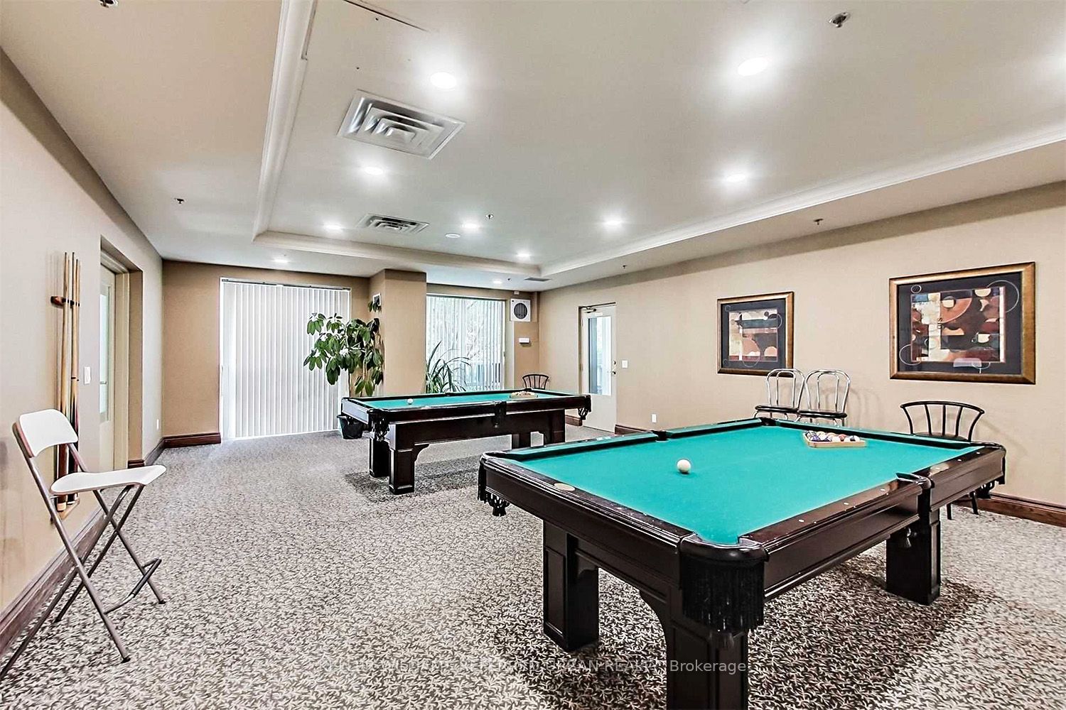 9 Michael Power Place, #1208
