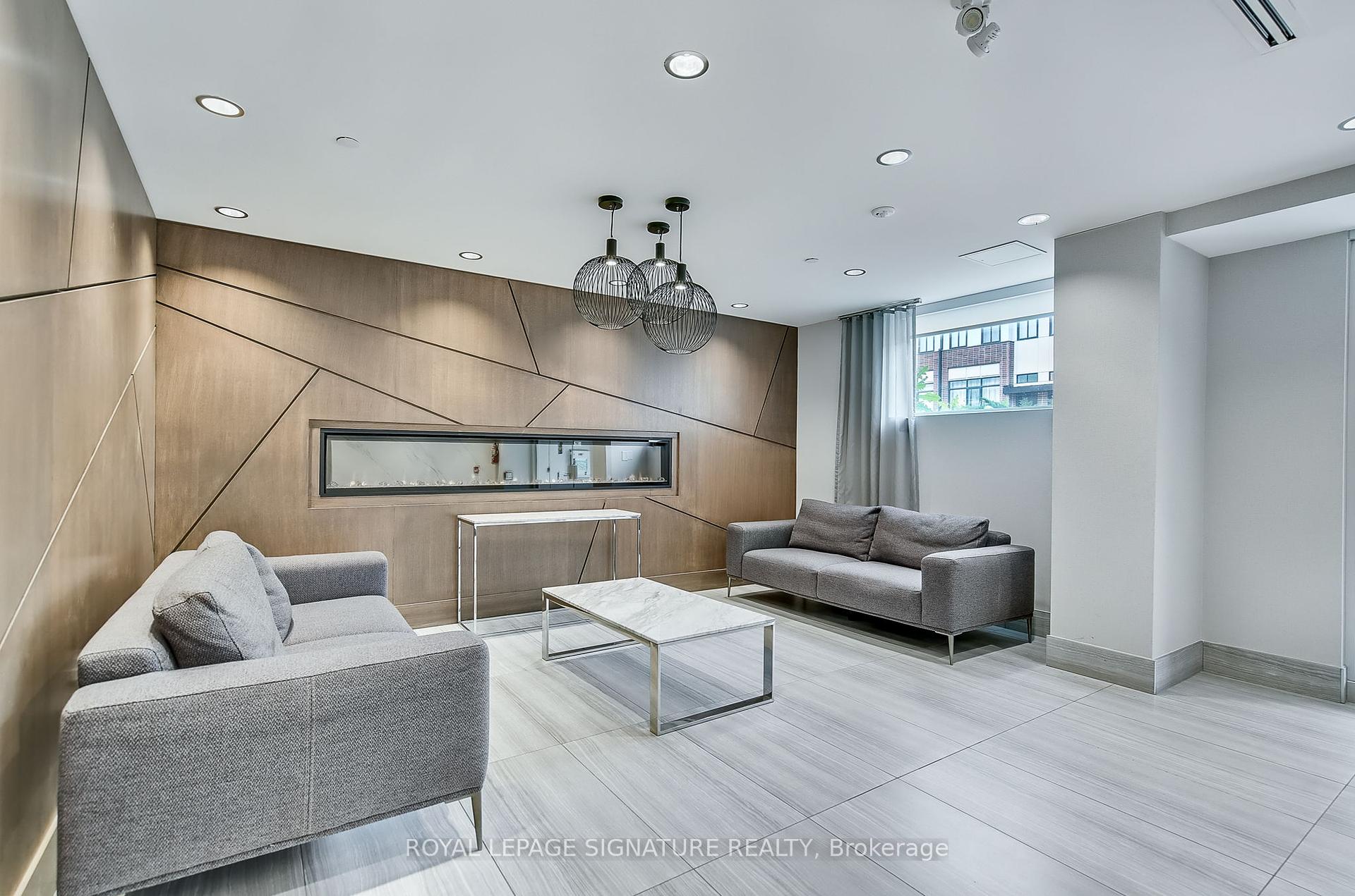 1 Bedroom Condo at 16 Markle, Hamilton For sale
