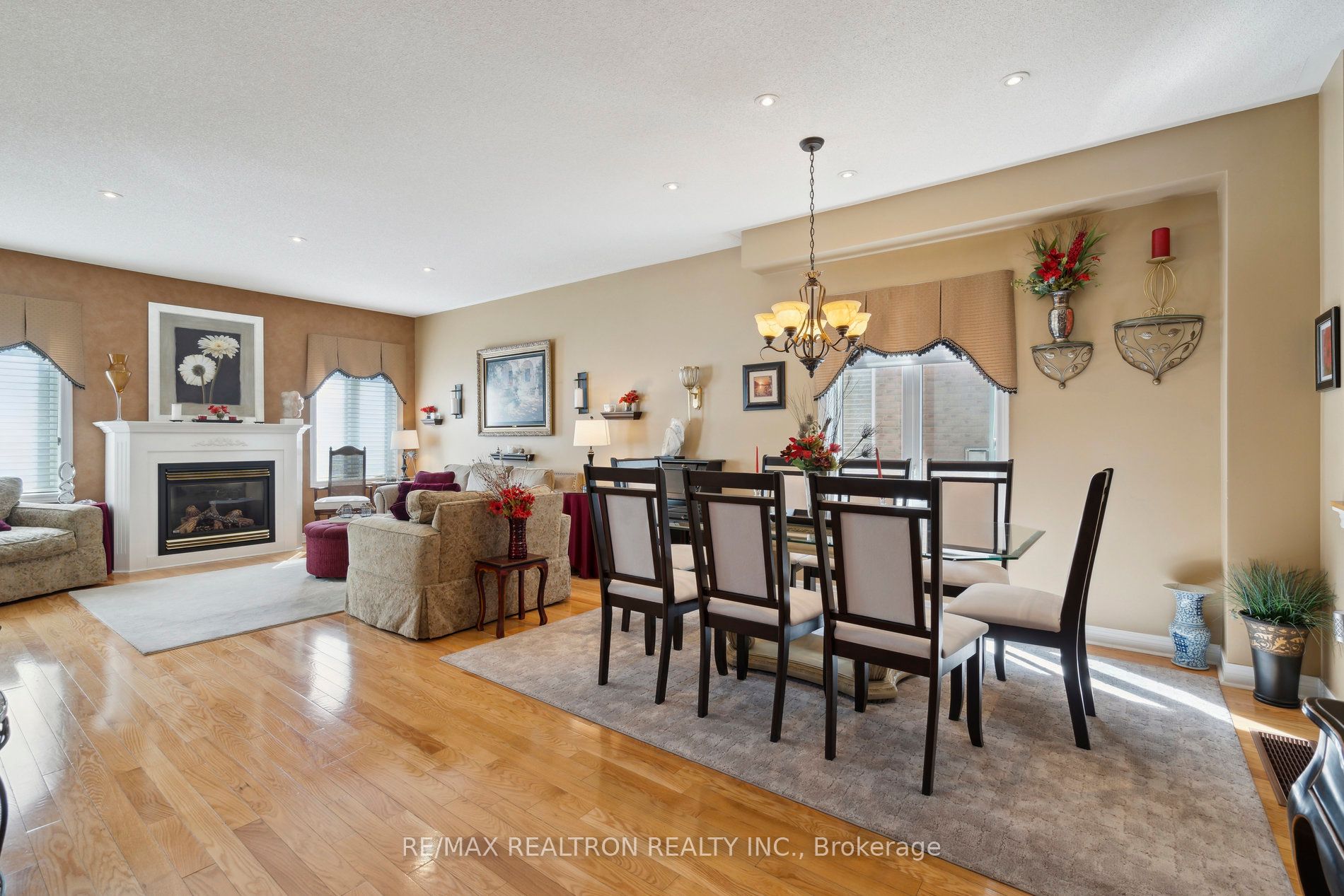 545 Pleasant Ridge Avenue