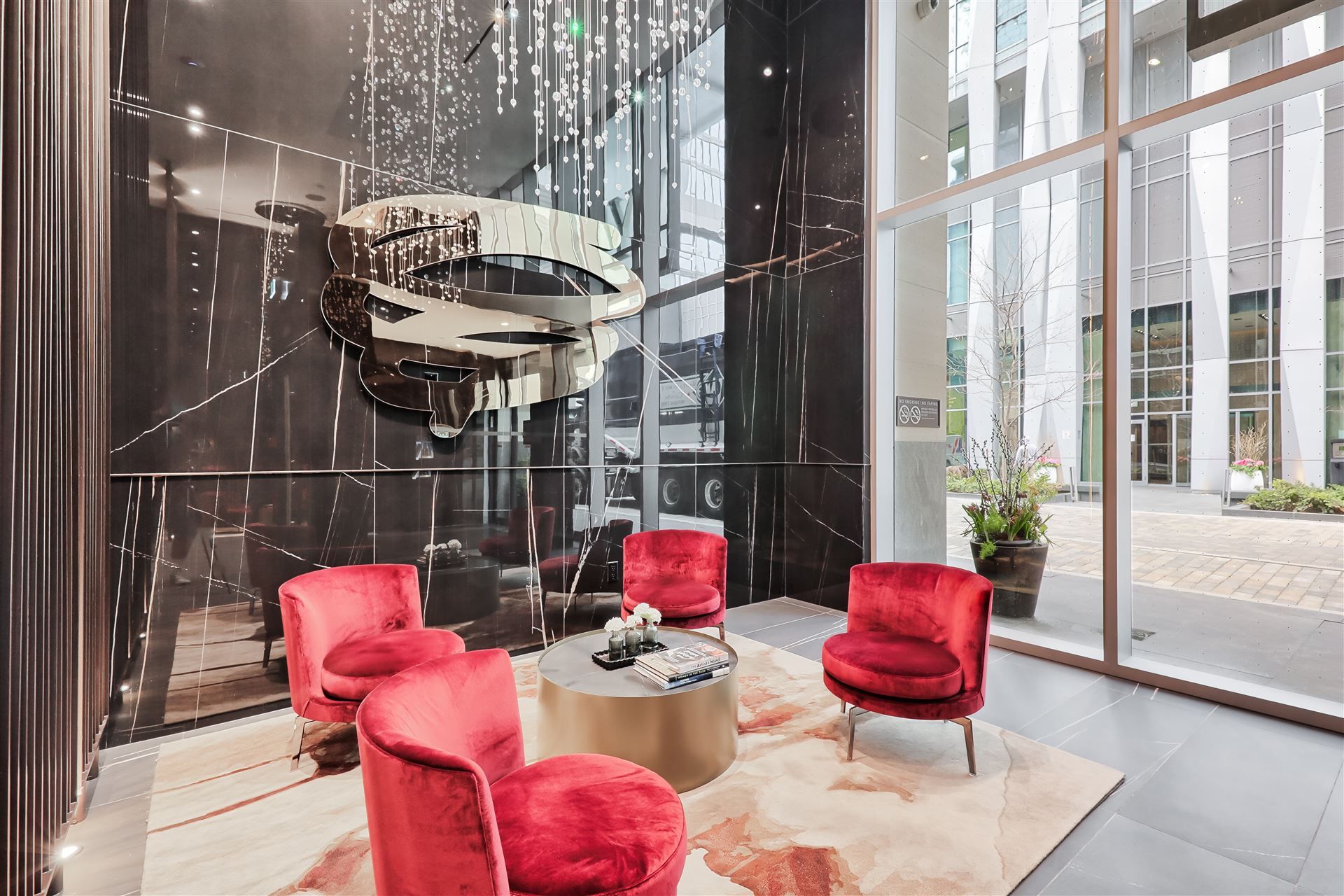 11 Yorkville Avenue 4503