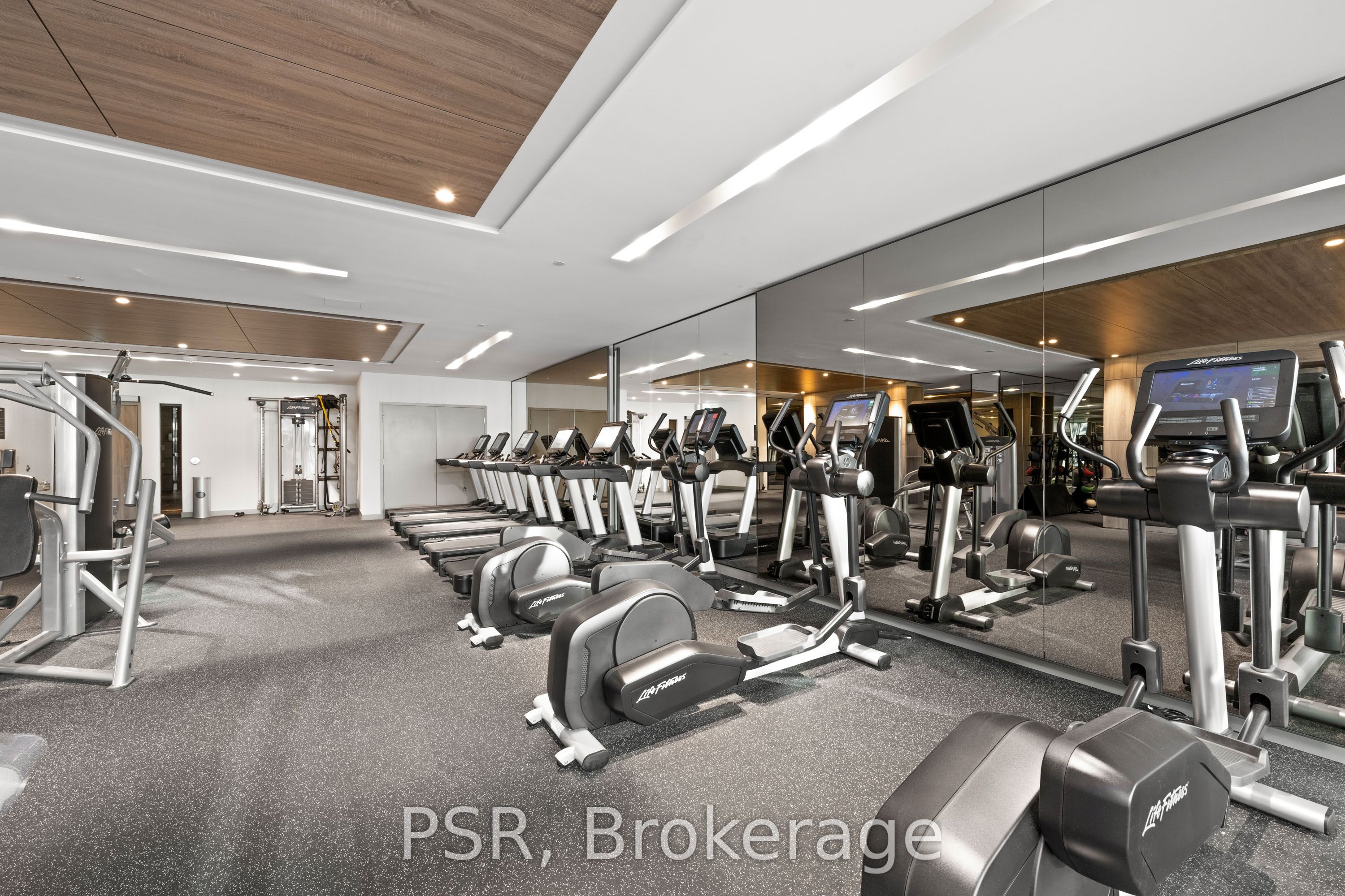 25 Ordnance Street, #1402