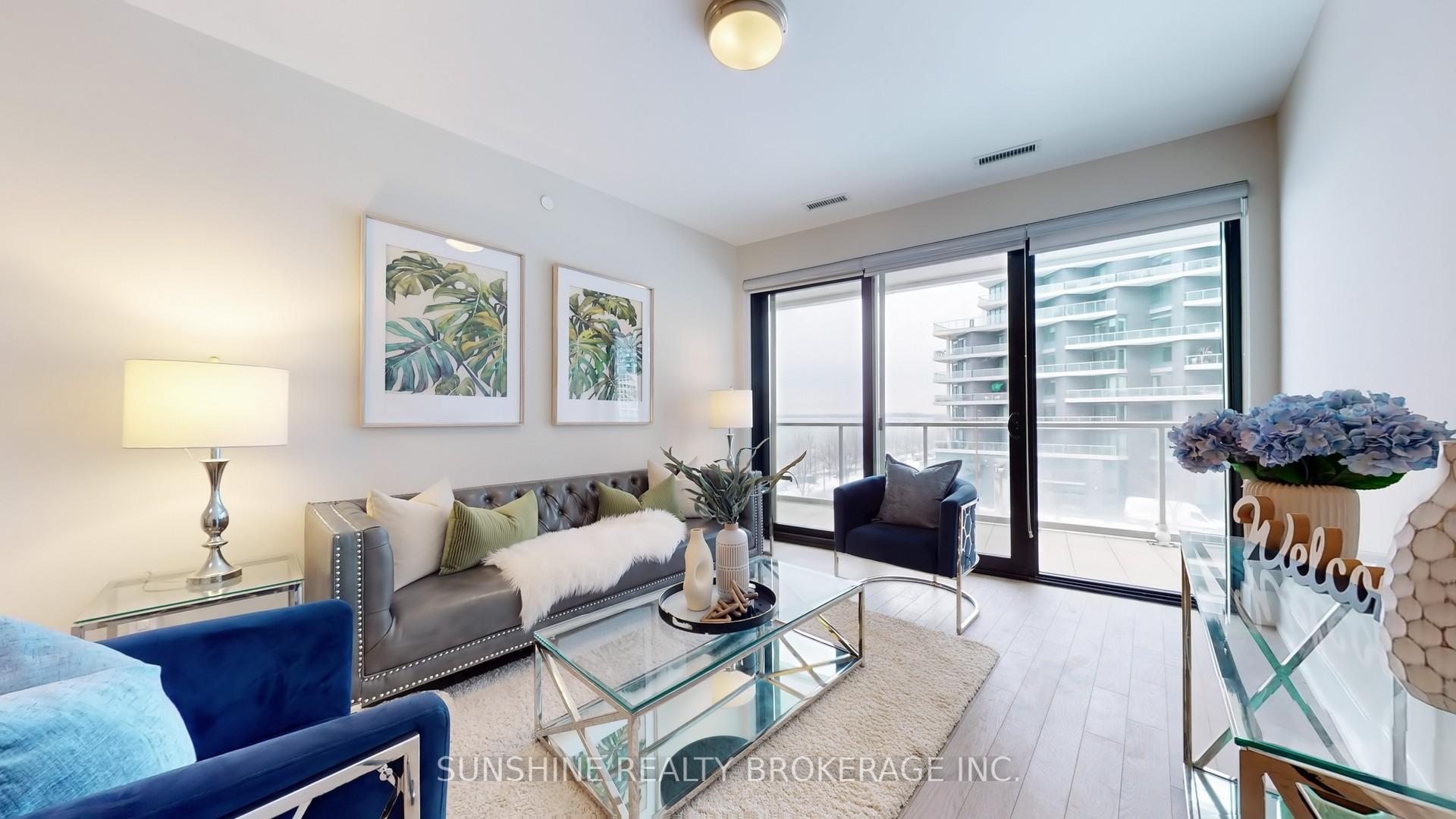 3 Bedrooms Condo at 118 Merchants’ Wharf, Toronto For sale