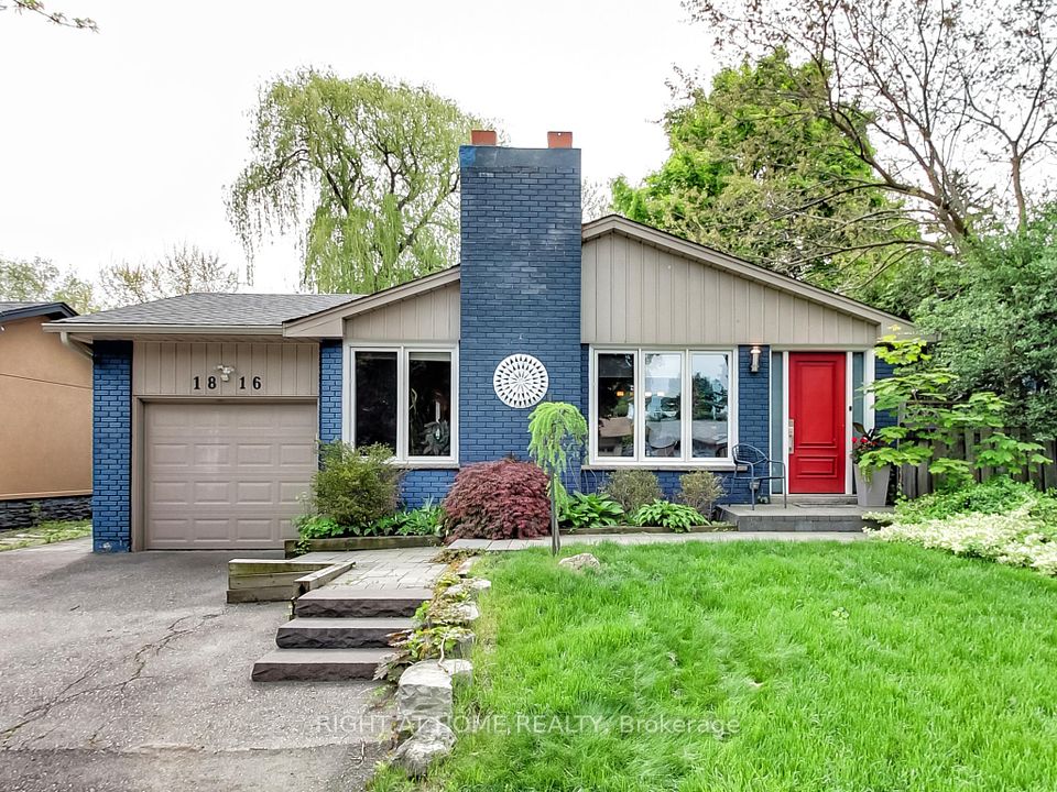1816 Pattinson Crescent