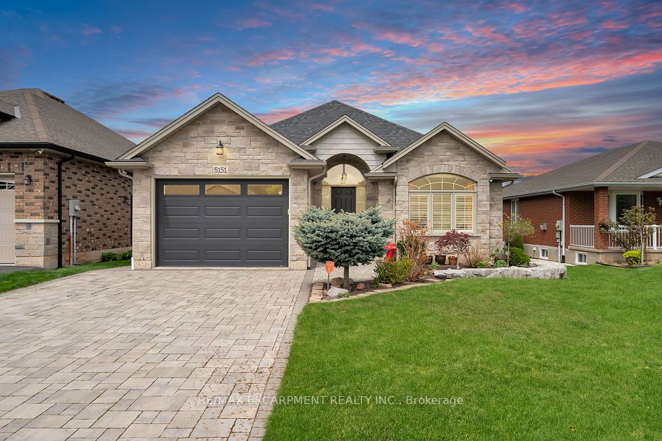 5151 Meadowood