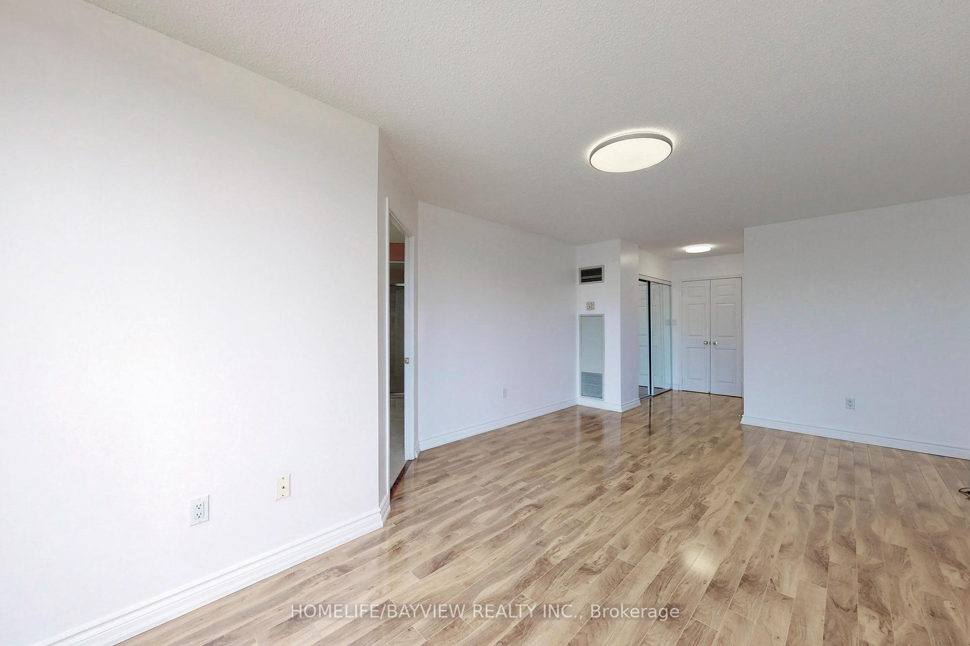 4 Bedrooms Condo at 168 Bonis, Toronto For sale