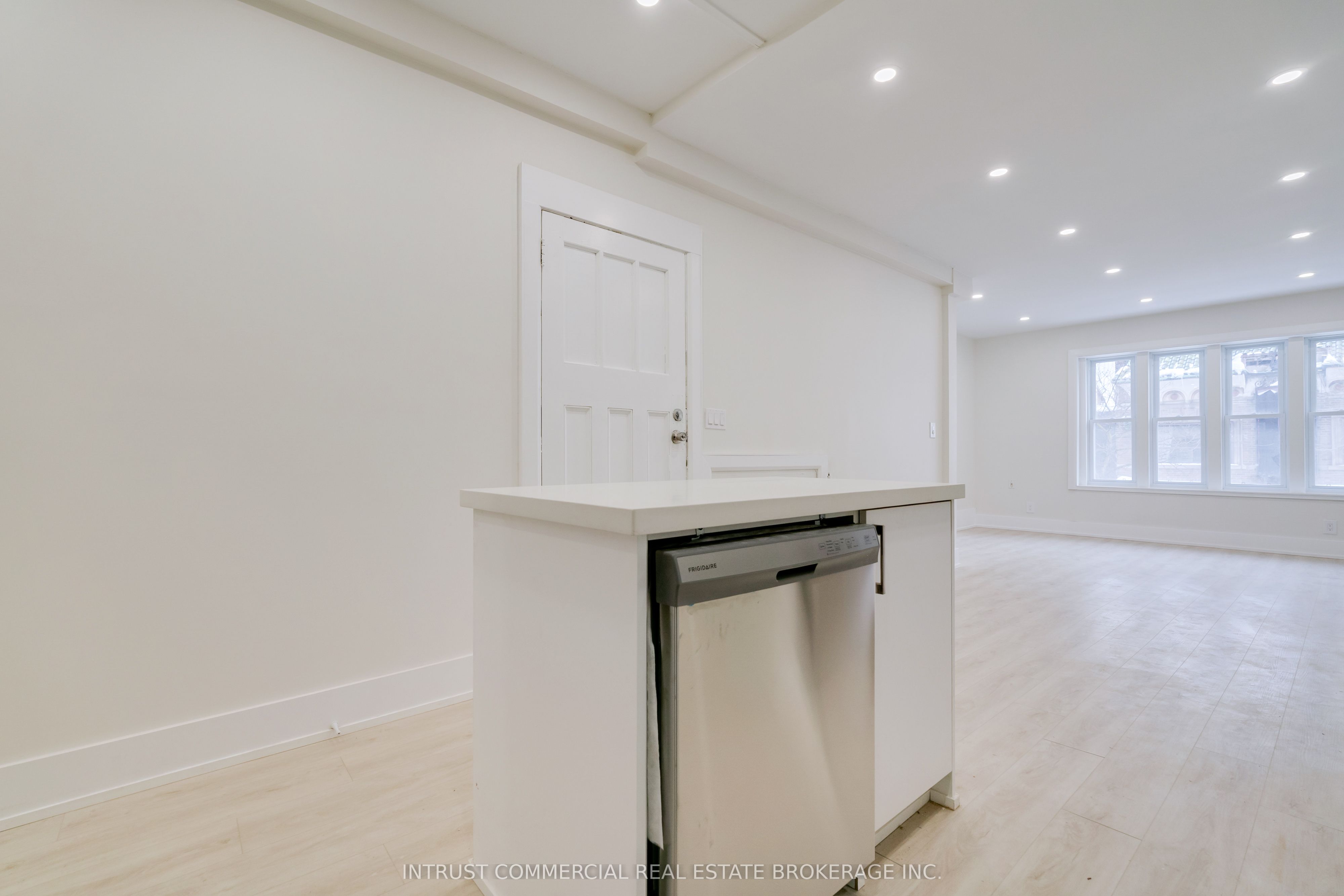 1438 Yonge Street, #2nd Floor