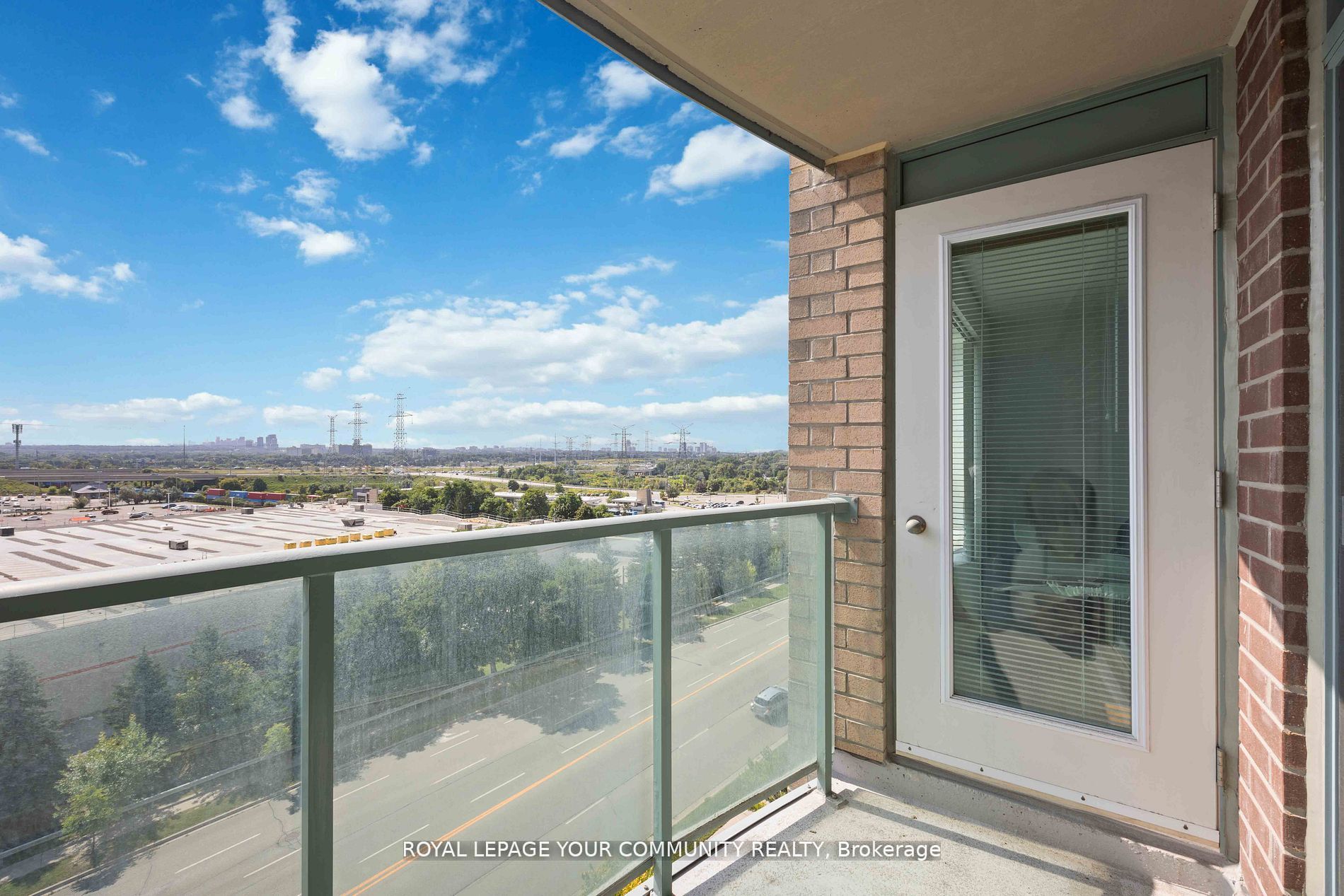 23 Oneida Crescent, #909