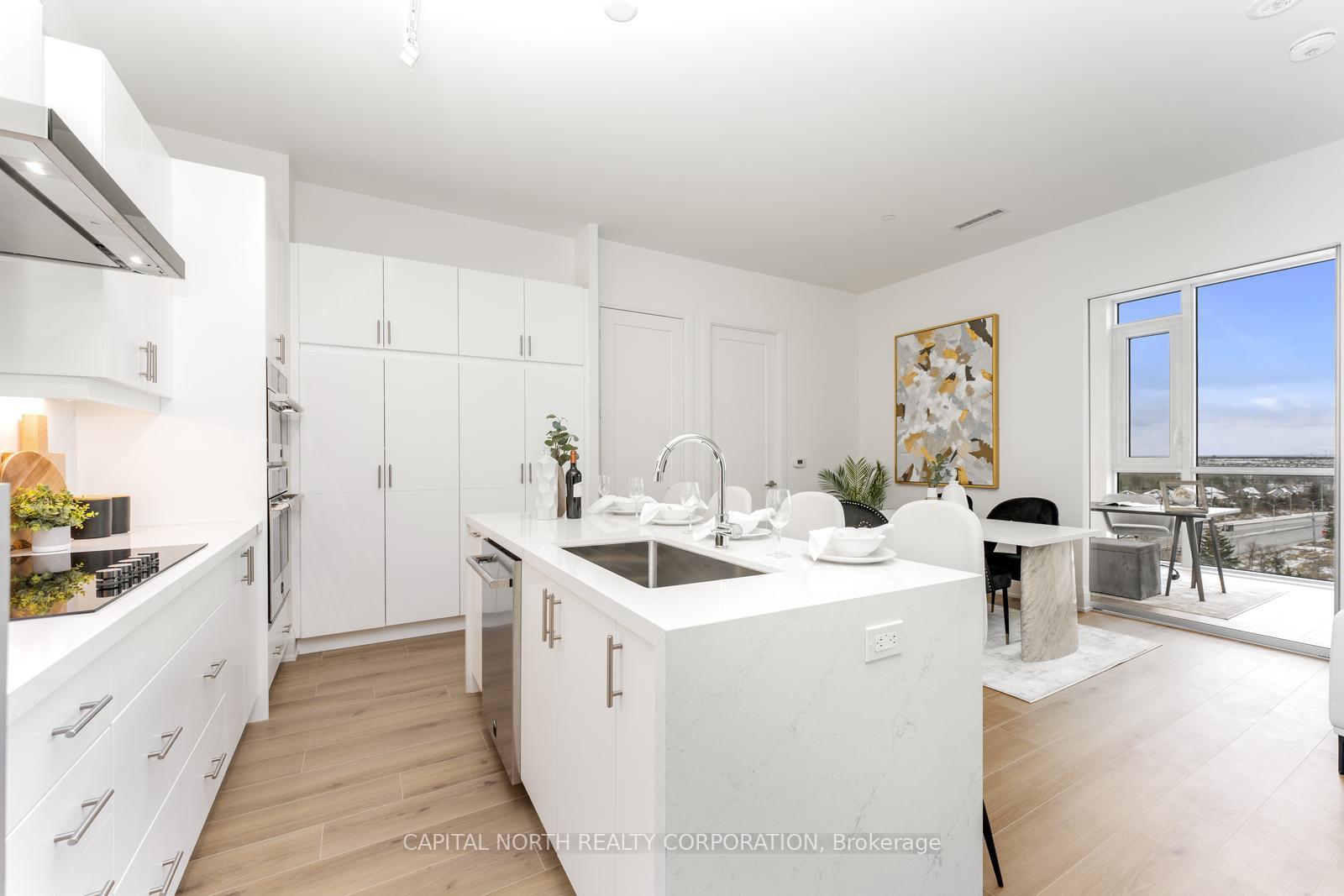 3 Bedrooms Condo at 509 Dundas,  Oakville For sale