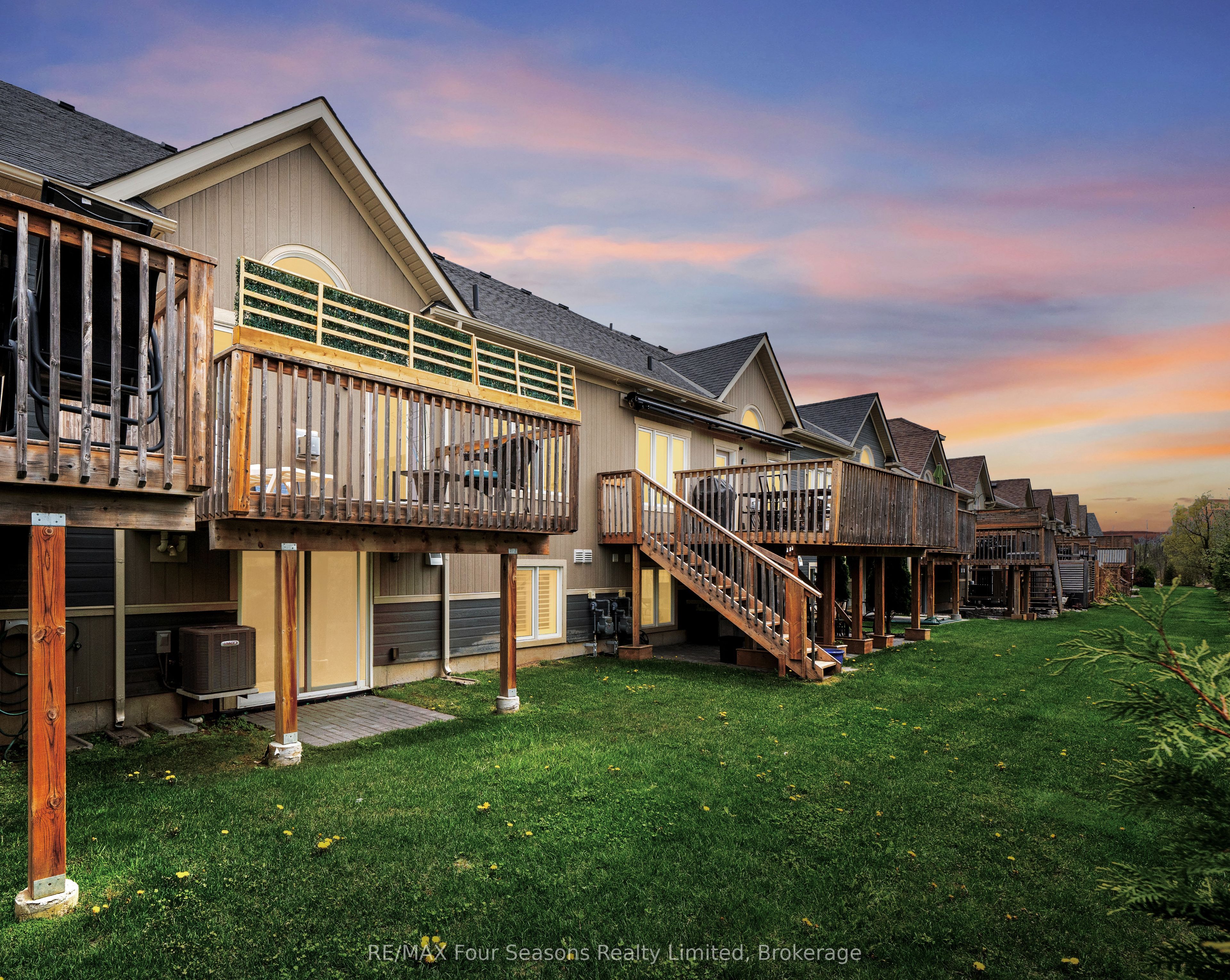 16 Kari Crescent, #24