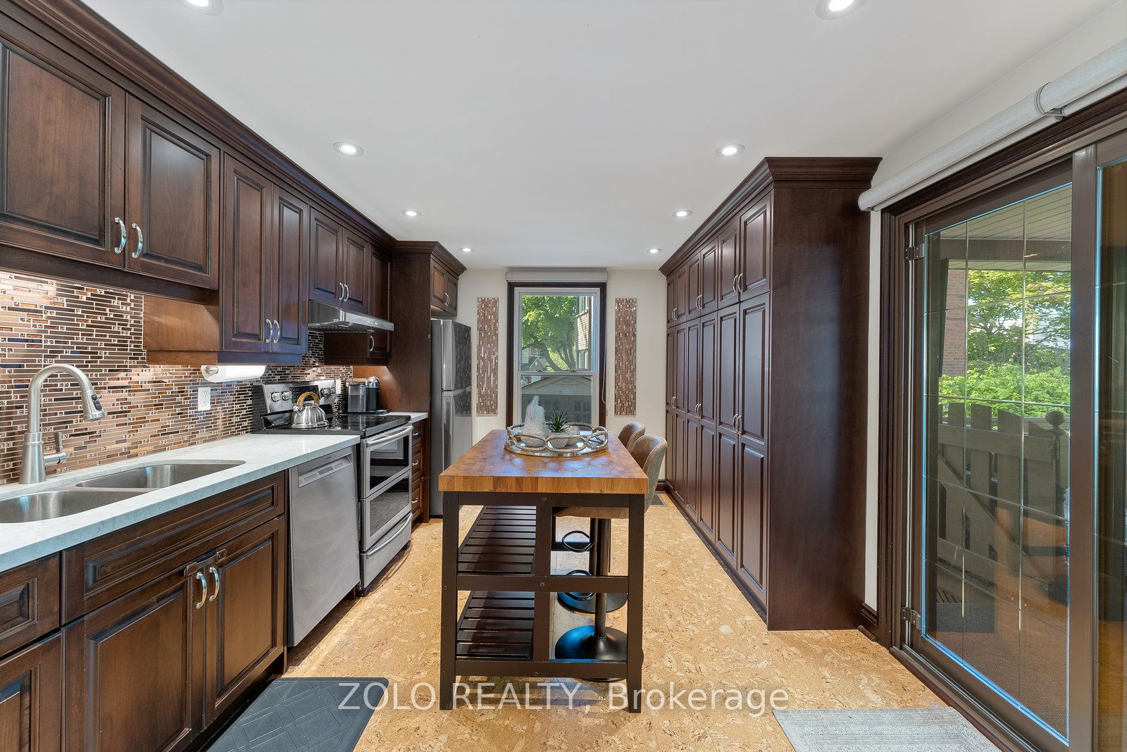 2 Natal Avenue
