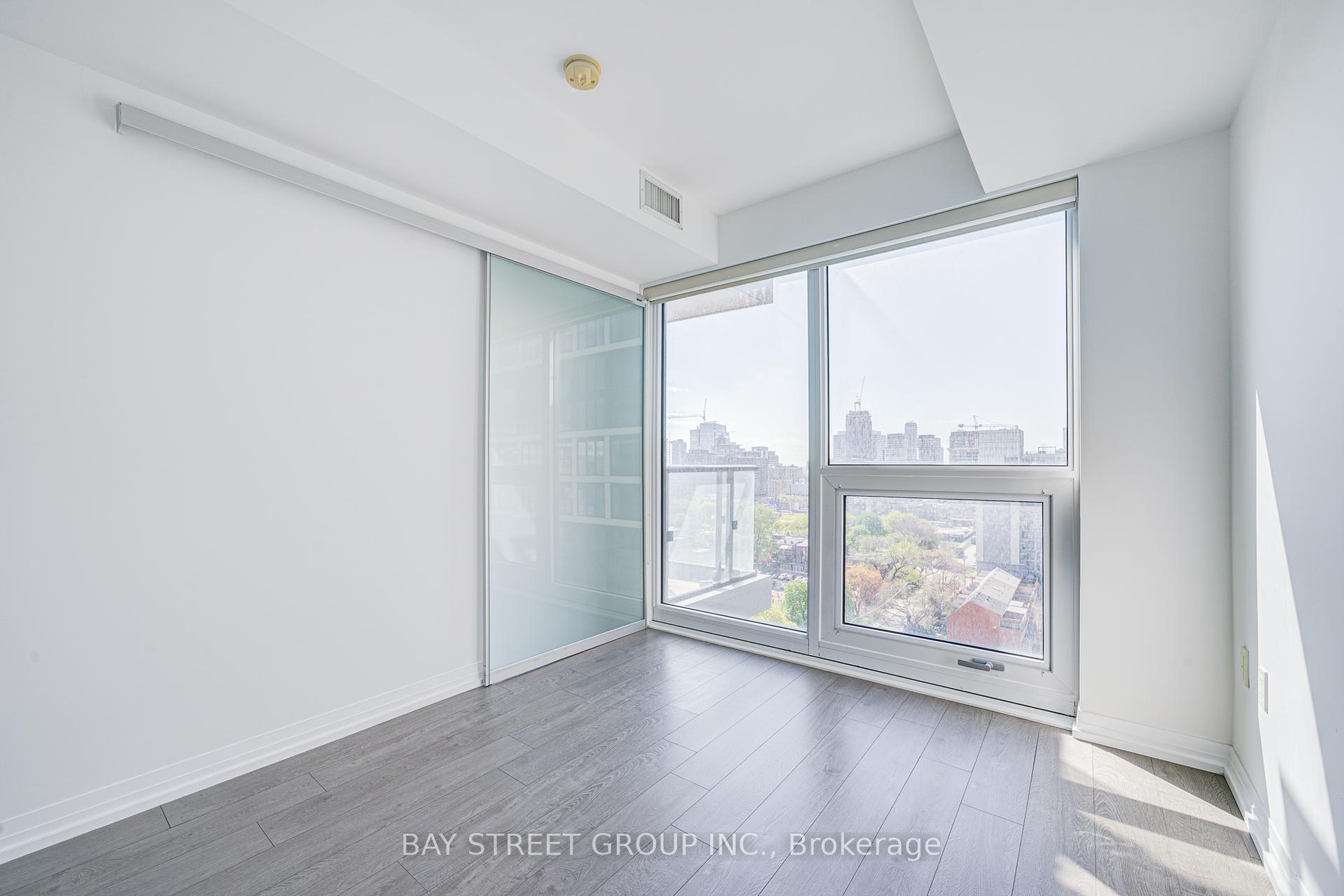 2 Bedrooms Condo at 251 Jarvis, Toronto For sale