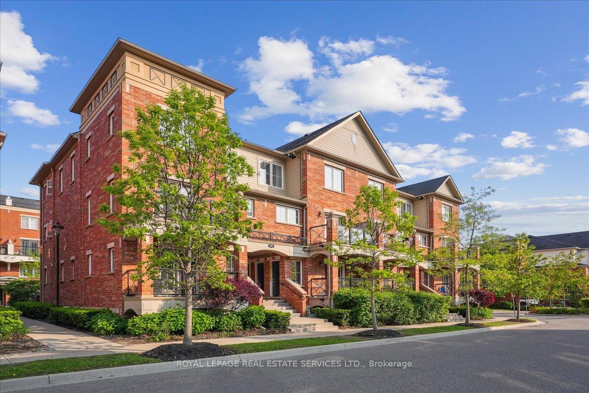 2 Bedrooms Condo at 2464 POST, Oakville For sale
