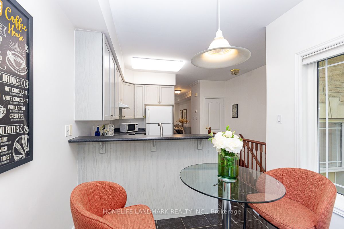 4 William Poole Way, #14