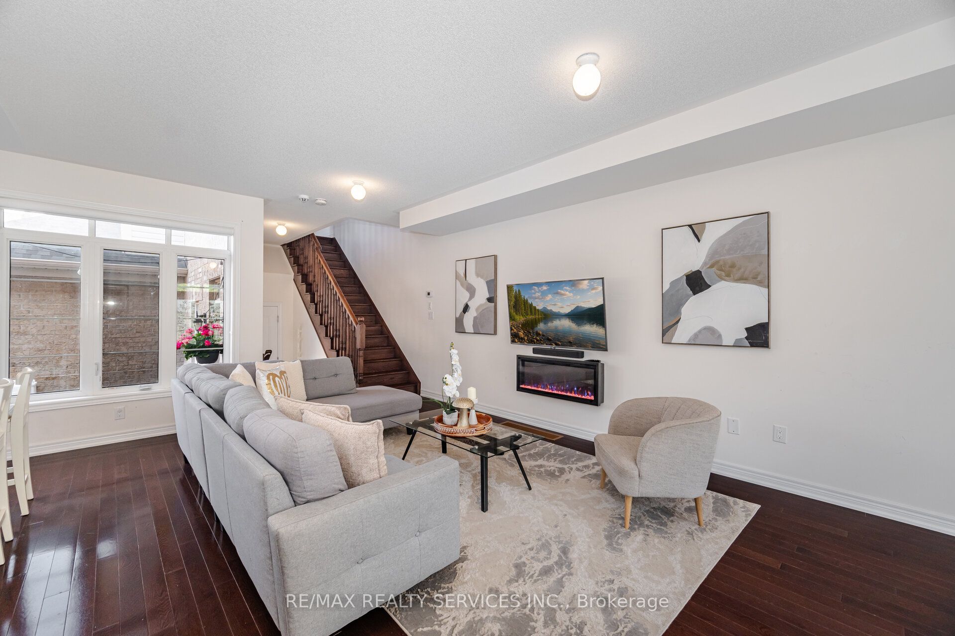 207 Clockwork Drive