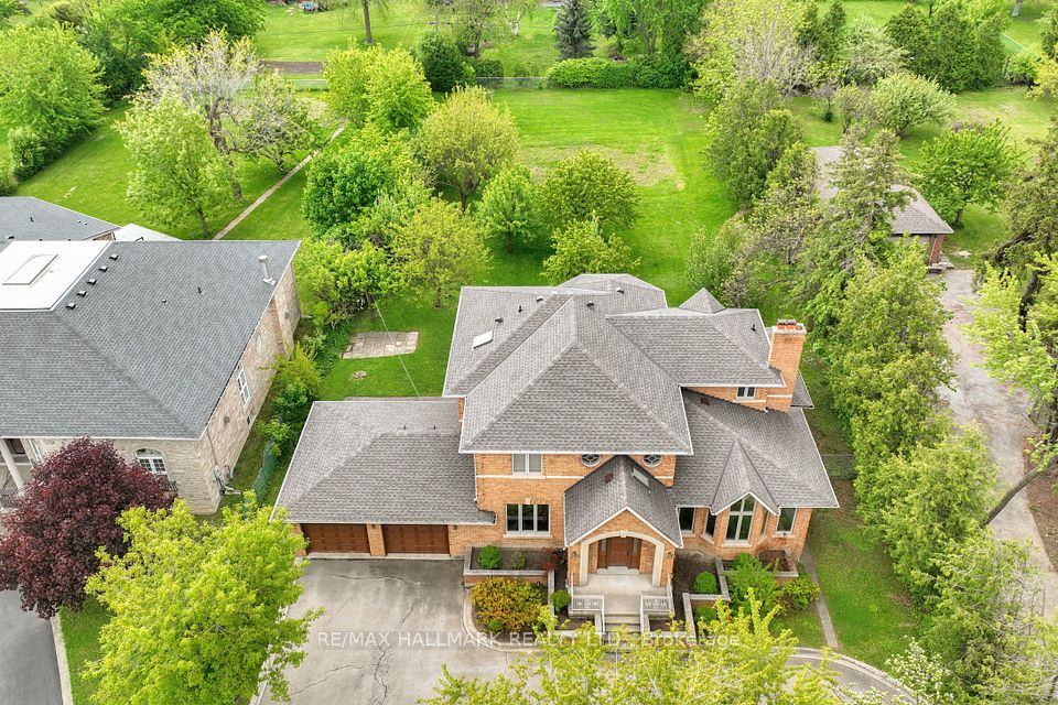 19 Hillside