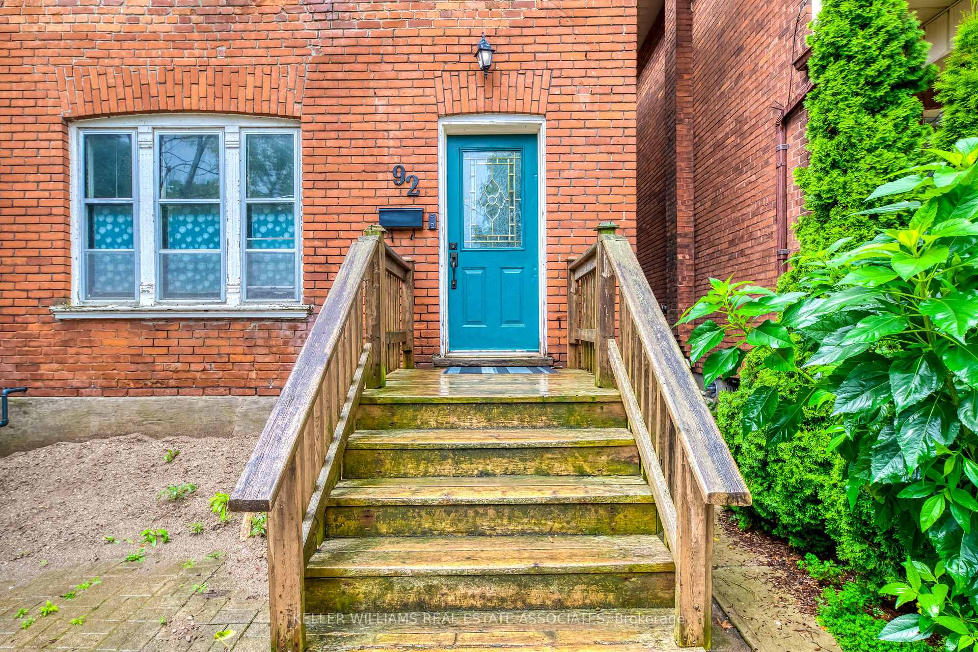 92 Park Avenue, Brantford, ON N3S 5H6