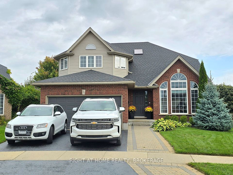 520 Pine Hollow