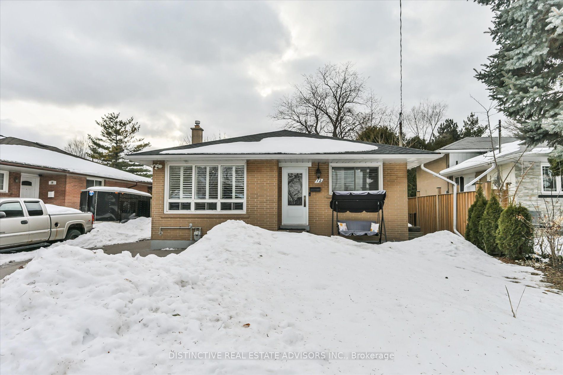 12 Sundance Crescent, Toronto, ON M1G 2M2