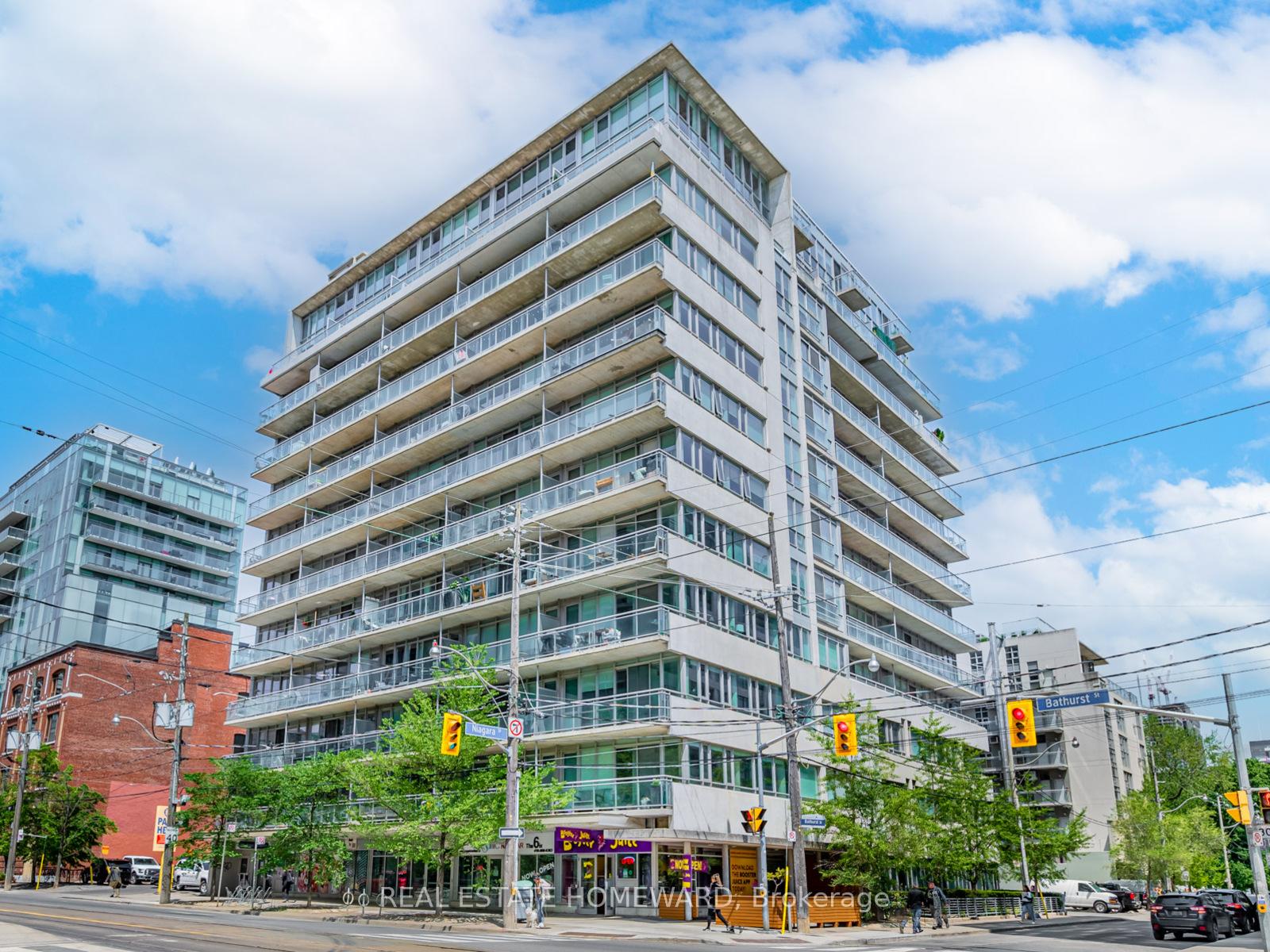 2 Bedrooms Condo at 38 Niagara, Toronto For sale