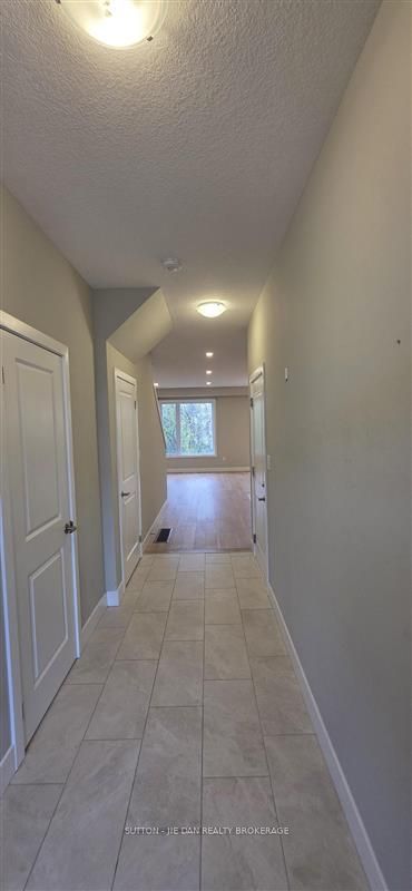 #132 - 177 Edgevalley Road, London East, ON N5Y 5M7