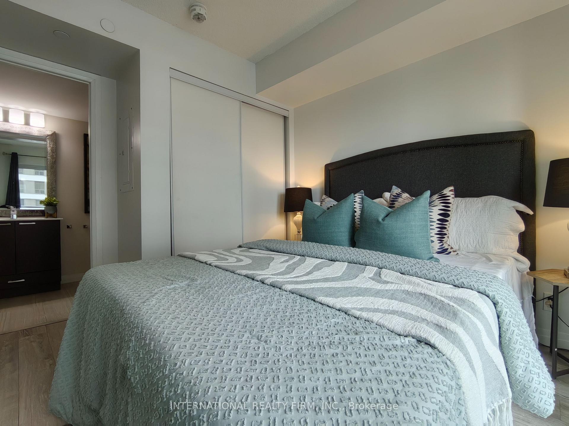 2 Bedrooms Condo at 2152 Lawrence, Toronto For sale