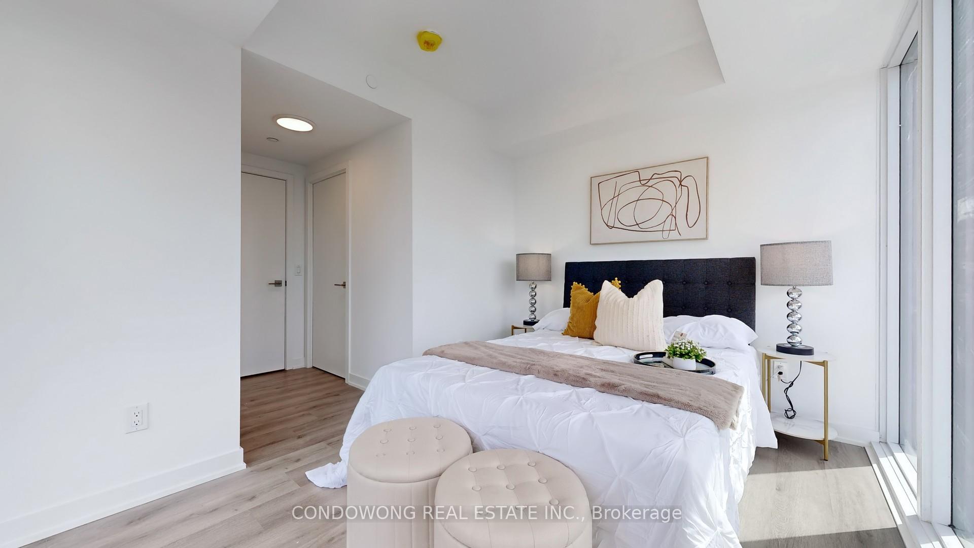 2 Bedrooms Condo at 252 Church,  Toronto For sale