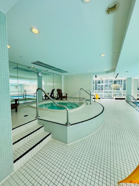 18 Yonge Street, #2205