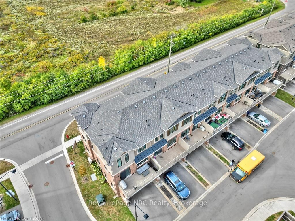 3 Bedrooms Condo at 288 Glover, Hamilton For sale