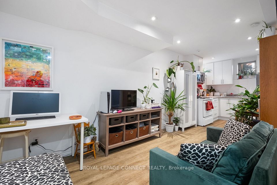 116 Medland Street